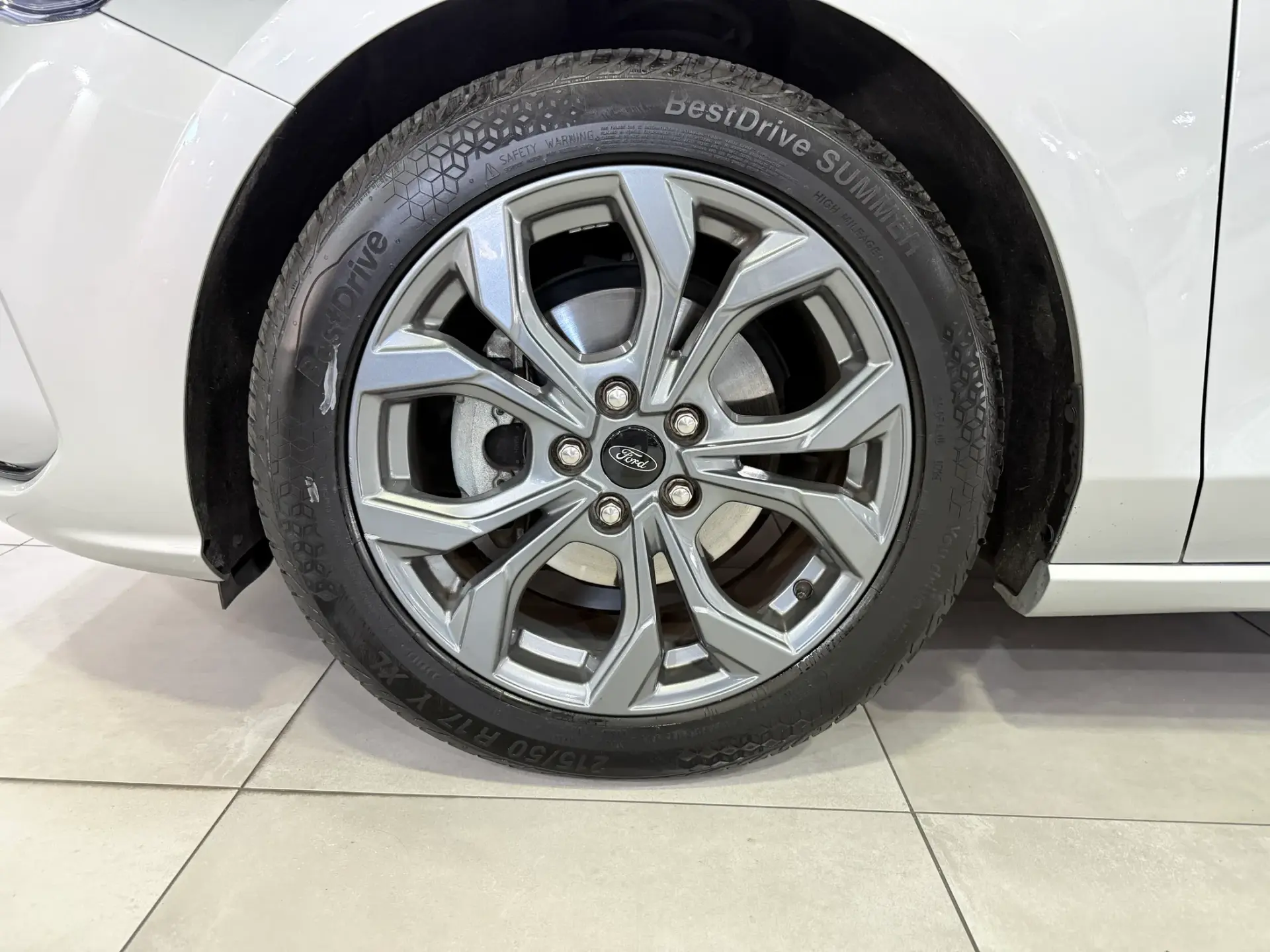 Ford Focus SW 1.0 EcoBoost MHEV ST-Line 16