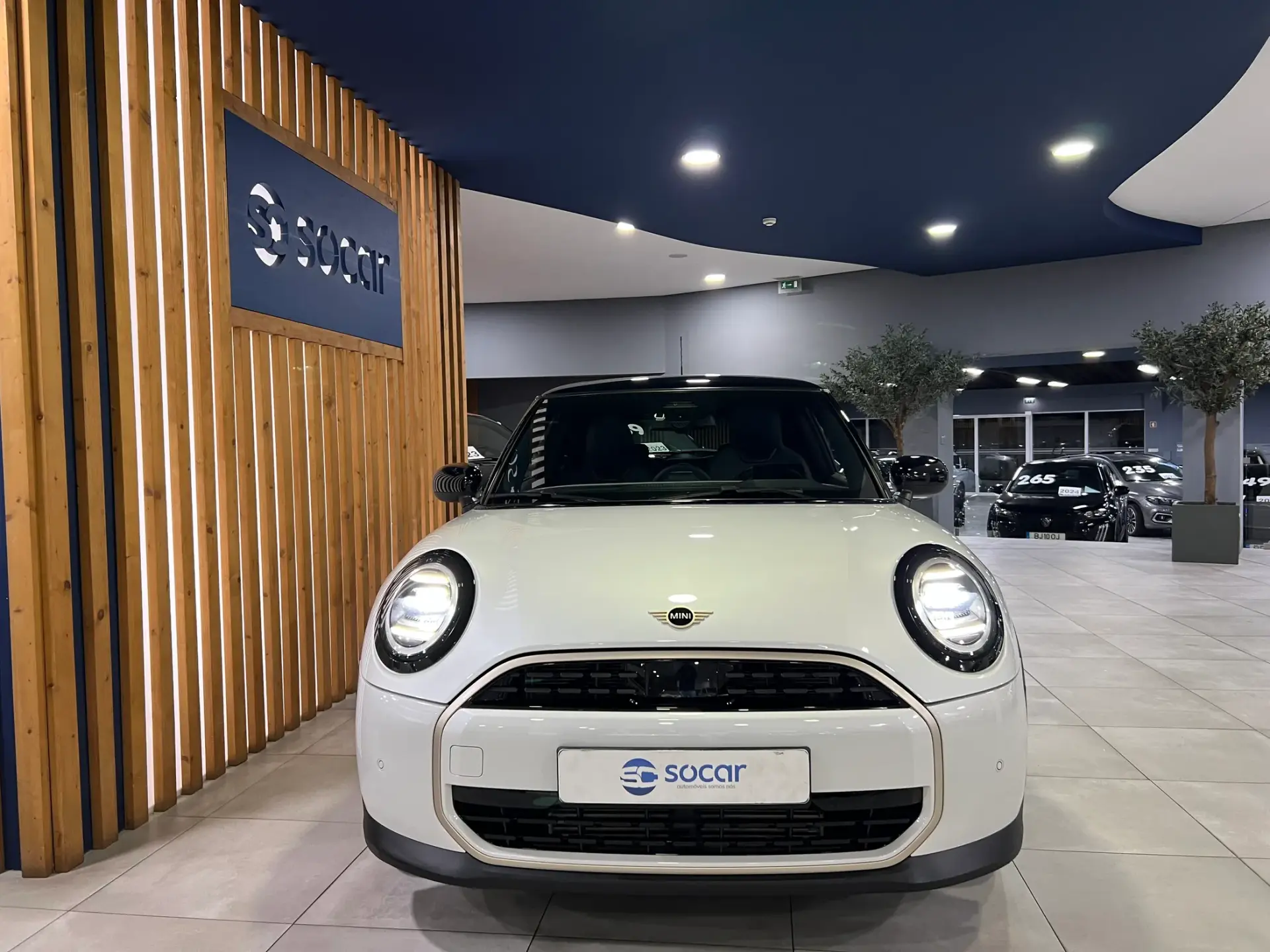 MINI 3 Portas Cooper C Favoured S 4
