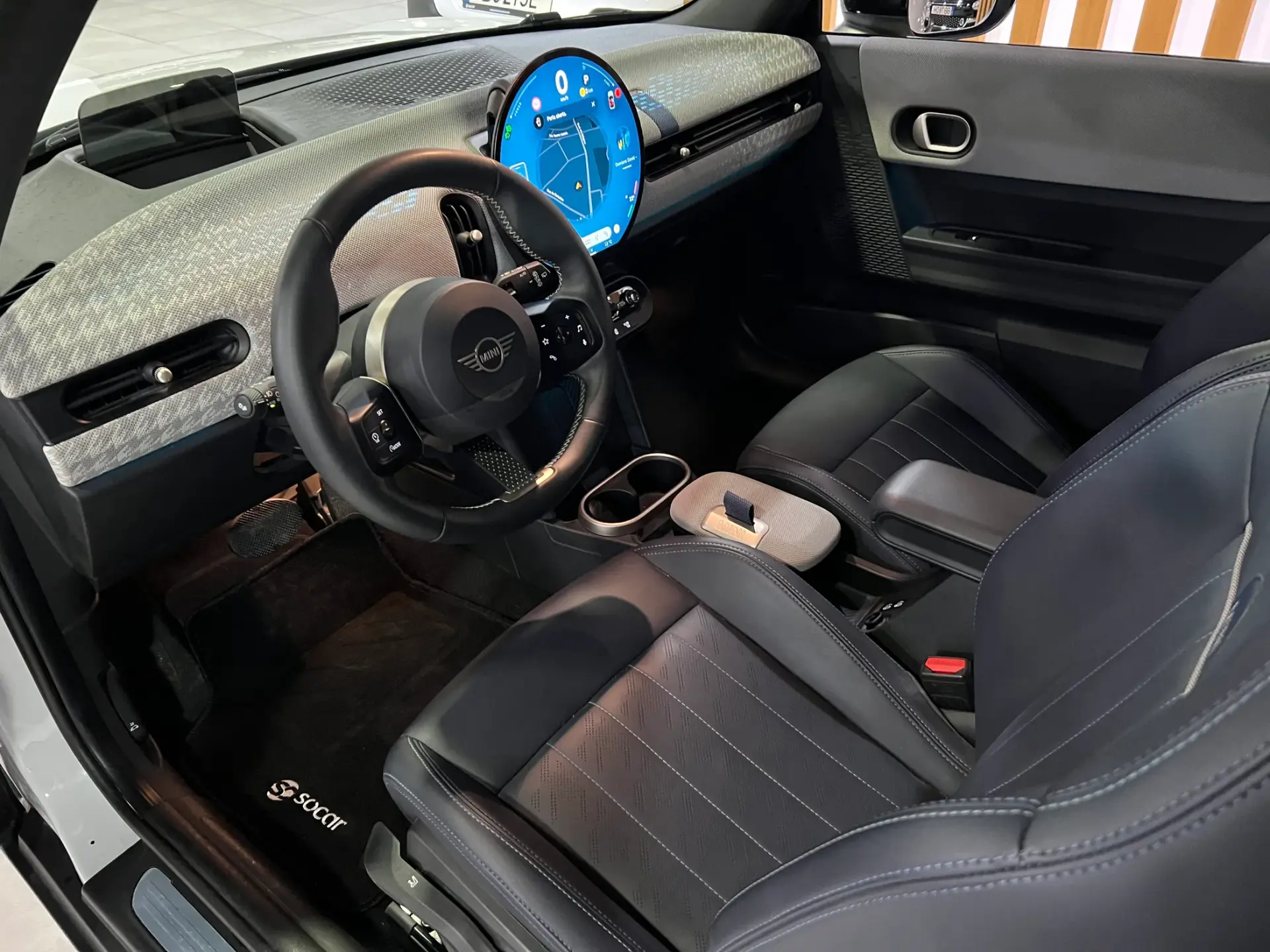 MINI 3 Portas Cooper C Favoured S 23