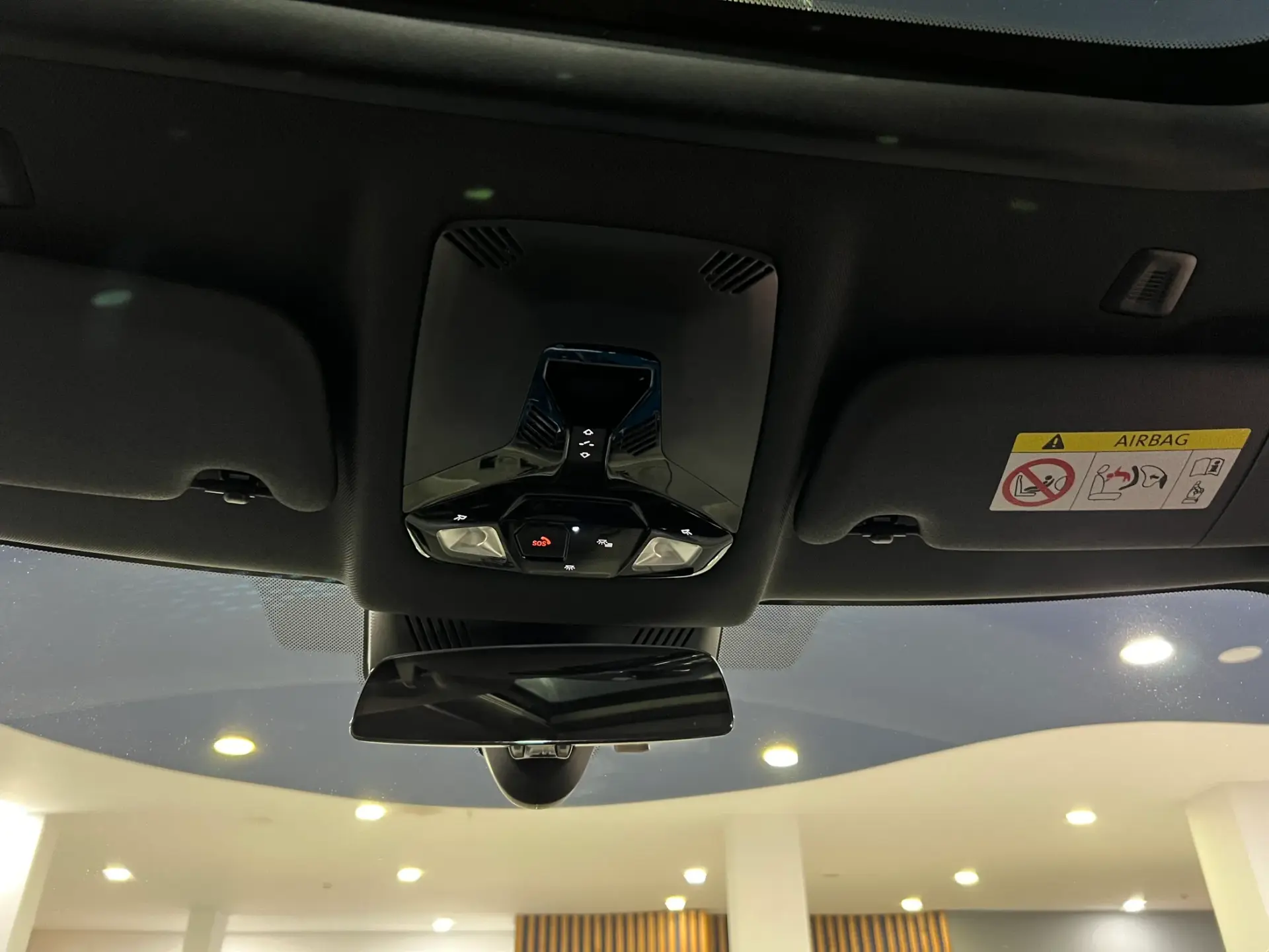 MINI 3 Portas Cooper C Favoured S 37