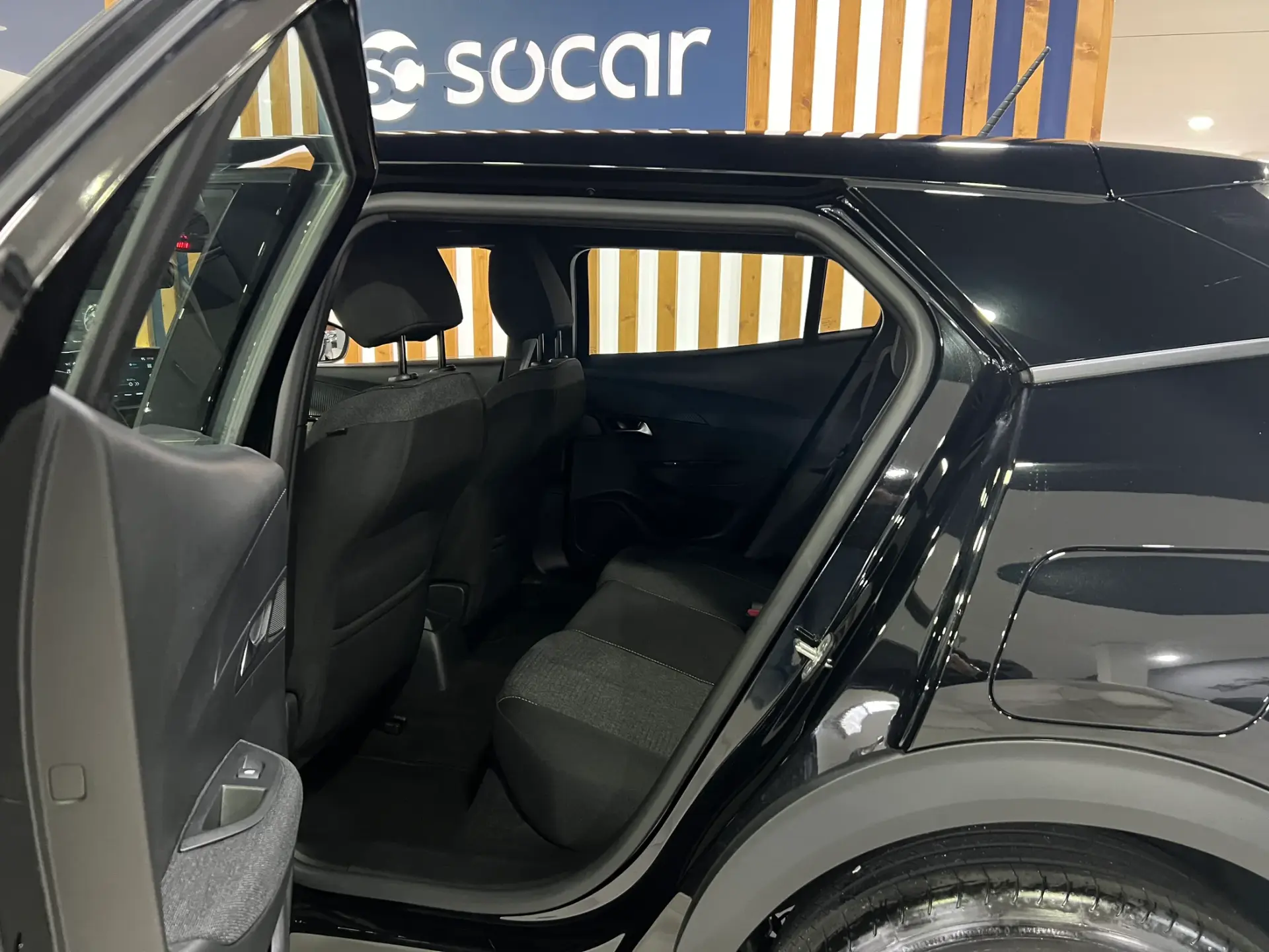 Peugeot 2008 1.2 PureTech Style 11