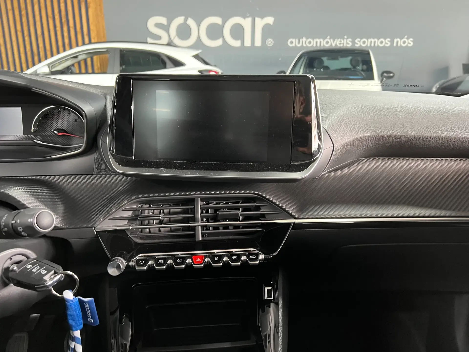 Peugeot 2008 1.2 PureTech Active Pack 14