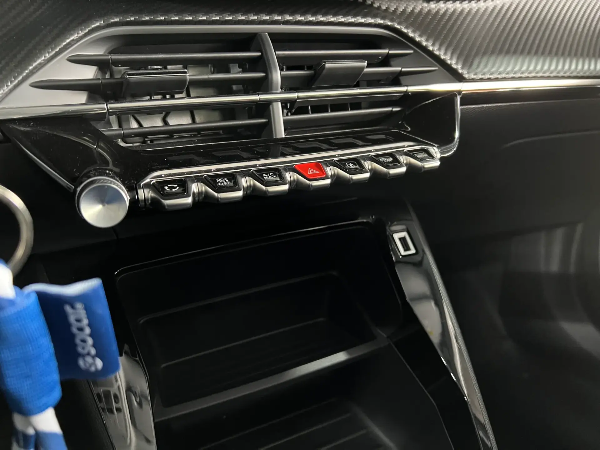 Peugeot 2008 1.2 PureTech Active Pack 15