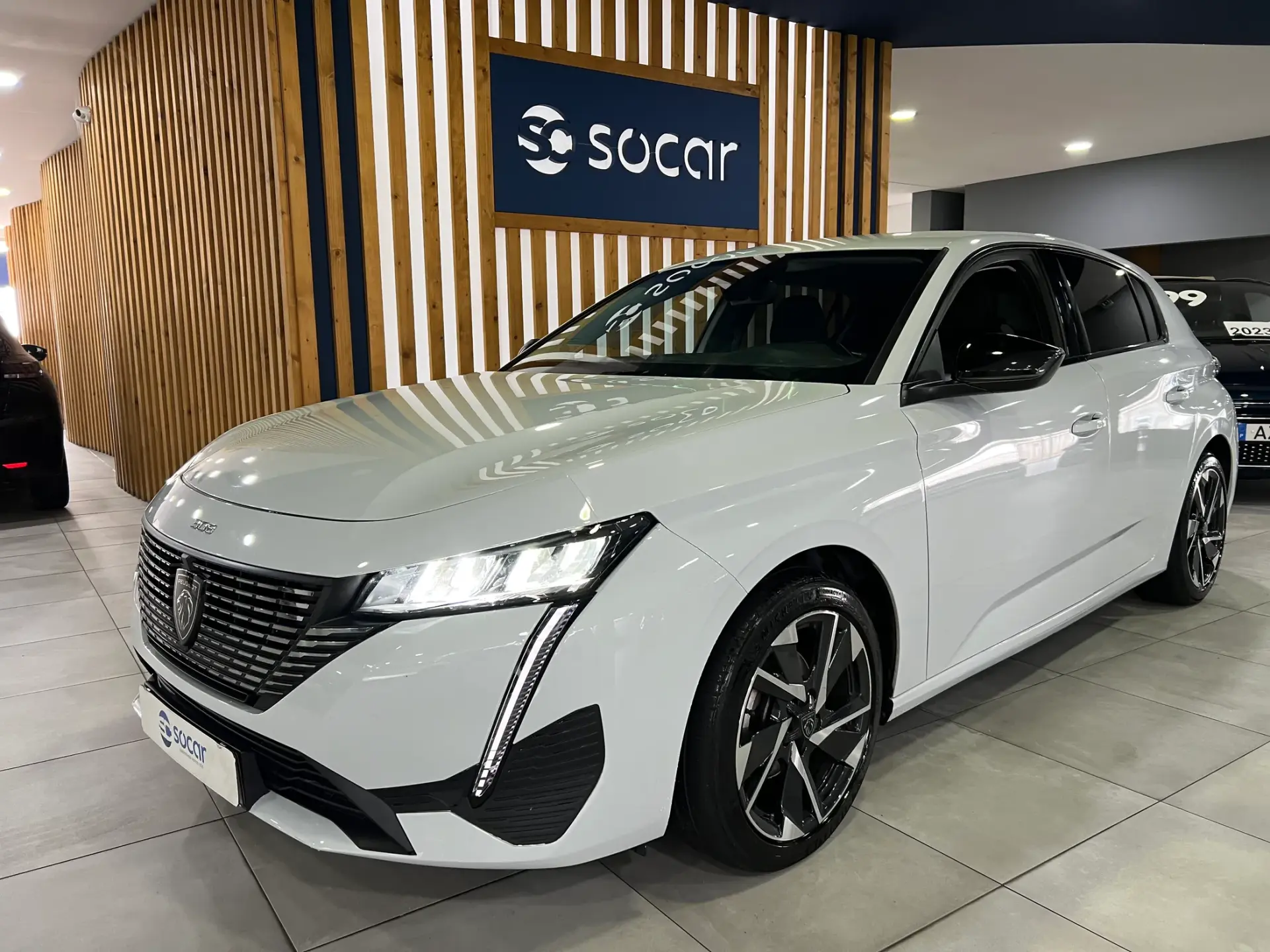 Peugeot 308 1.2 PureTech Allure Pack 1