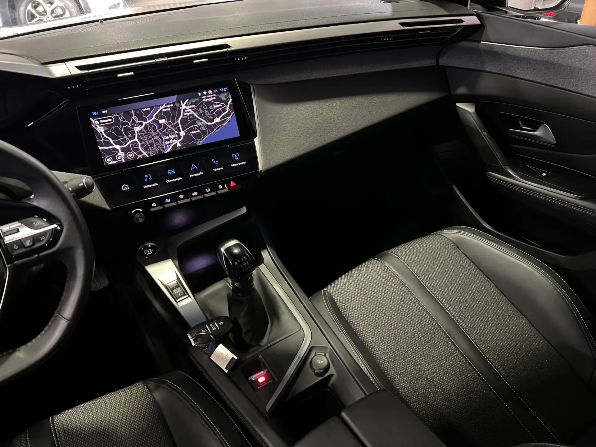 Peugeot 308 1.2 PureTech Allure Pack 22