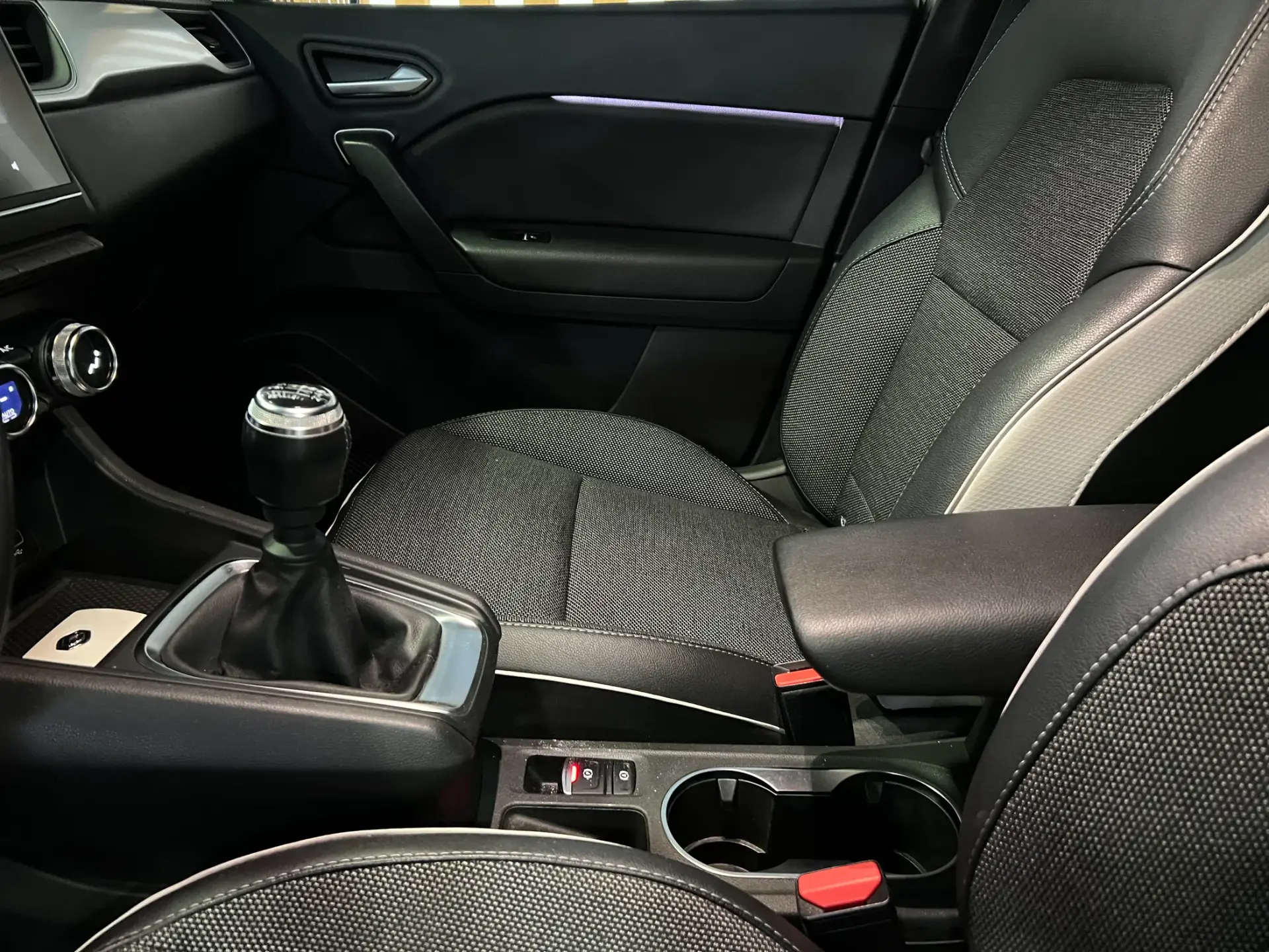 Renault Captur 1.0 TCe Techno 12