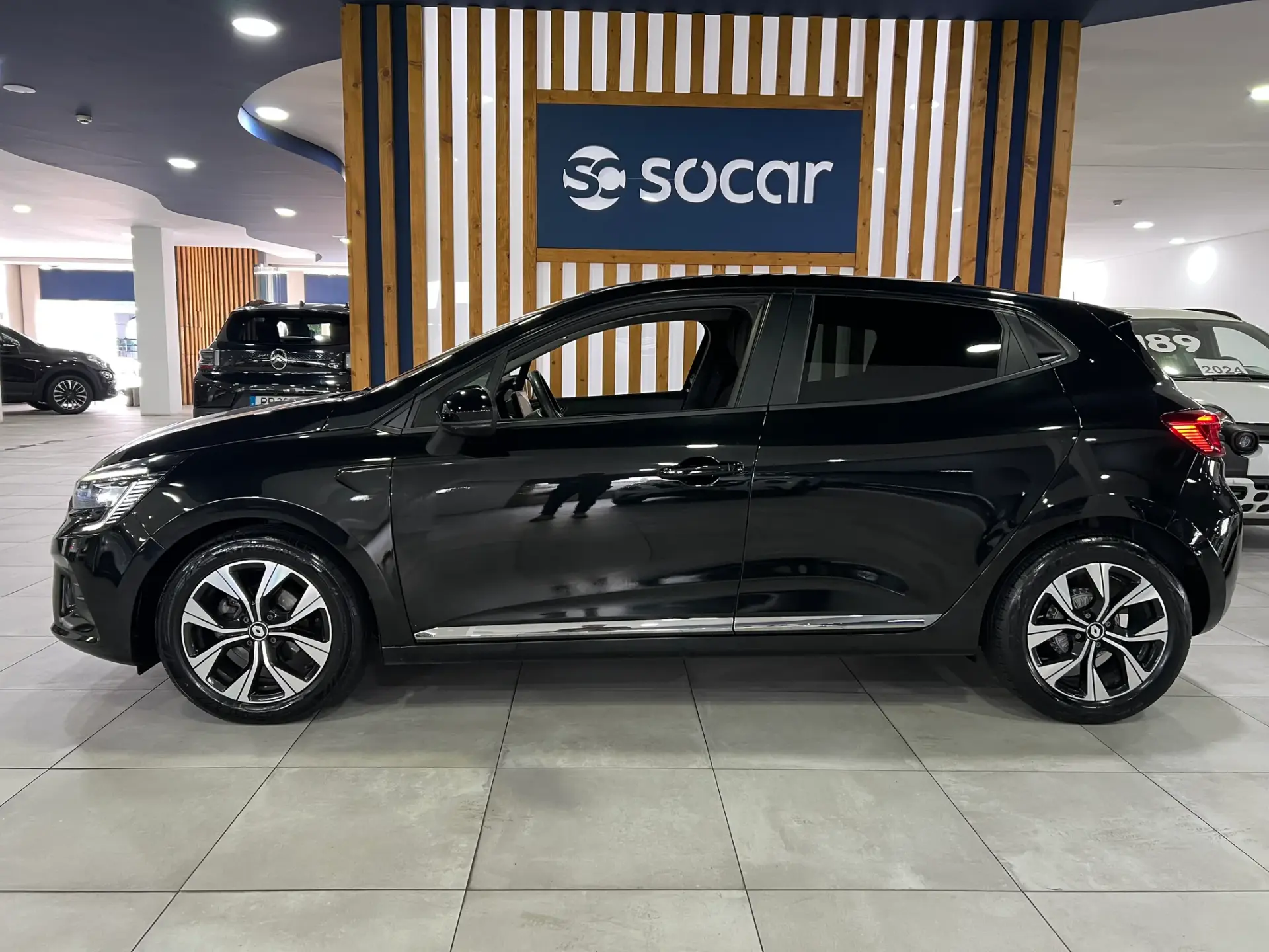 Renault Clio 1.0 TCe Limited 4