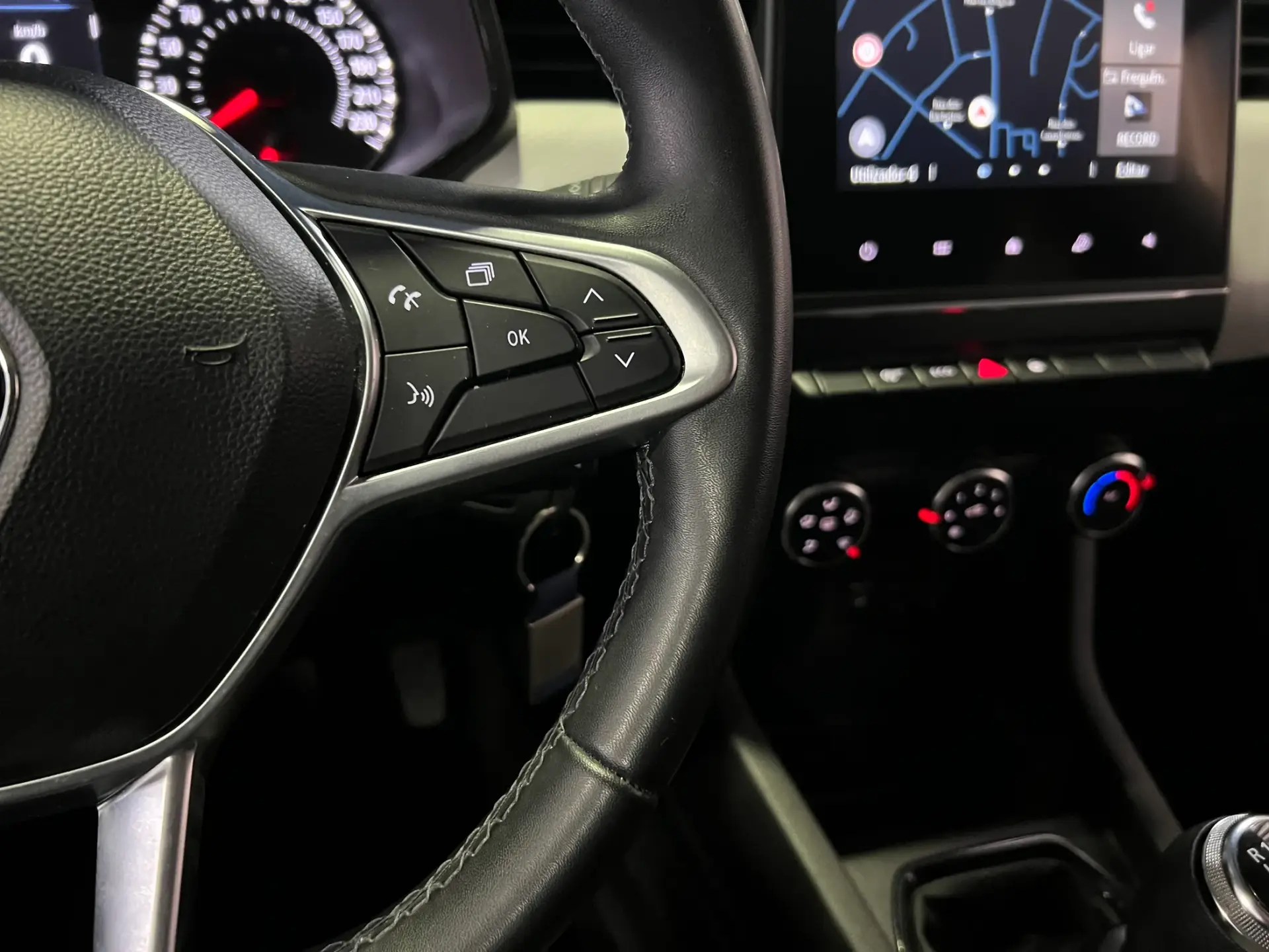 Renault Clio 1.0 TCe Limited 15