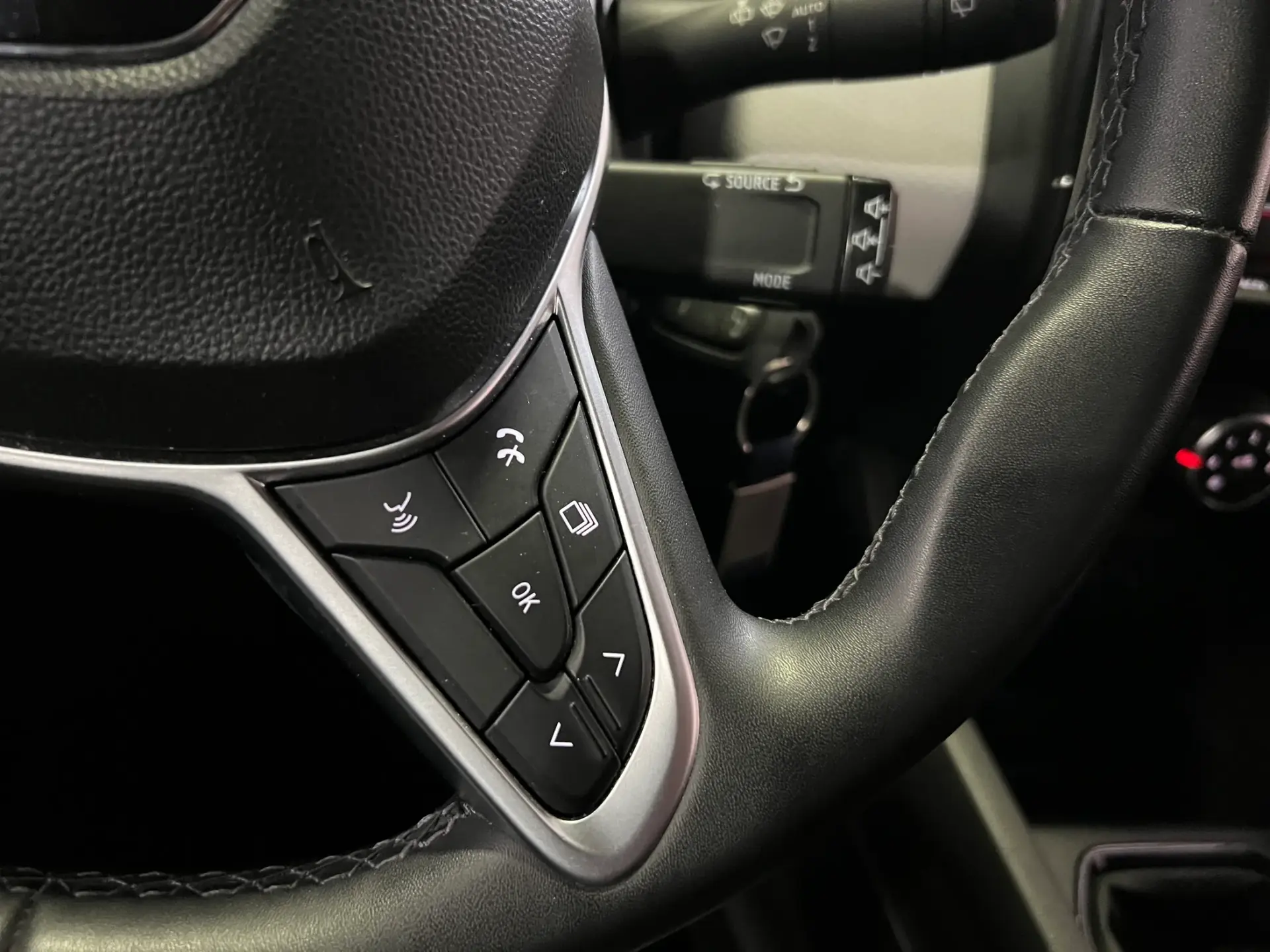 Renault Clio 1.0 TCe Limited 16