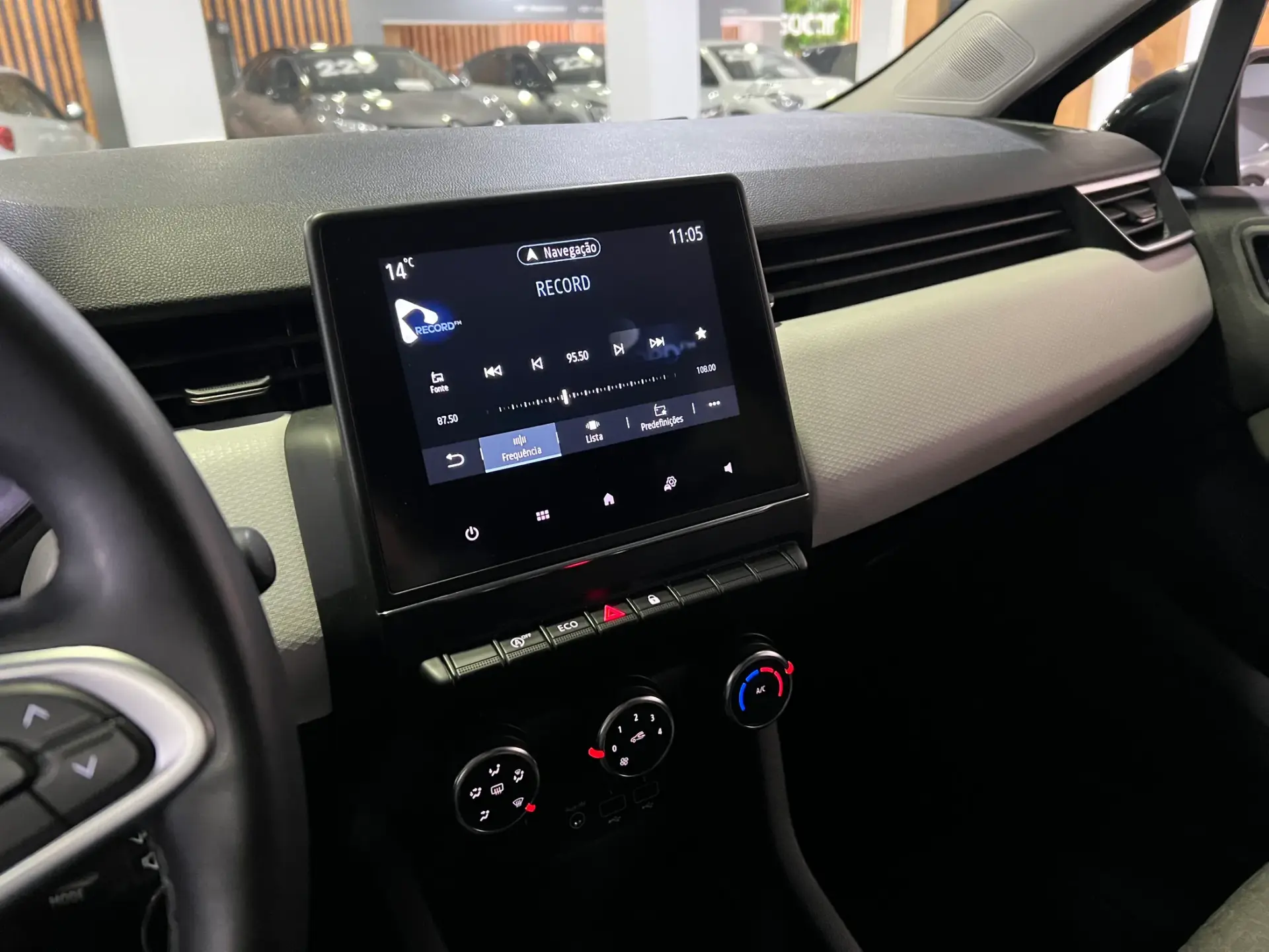 Renault Clio 1.0 TCe Limited 22