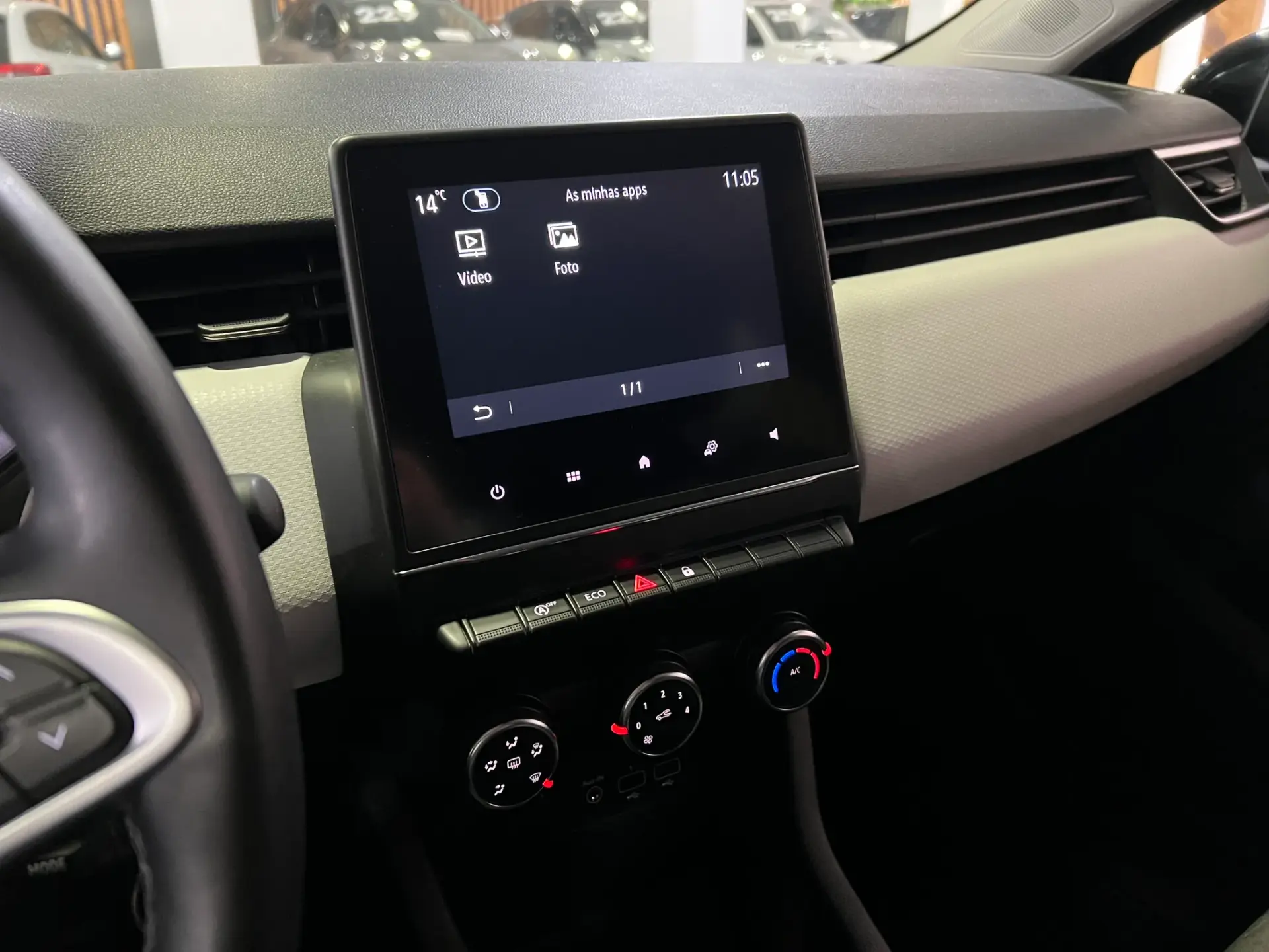 Renault Clio 1.0 TCe Limited 23