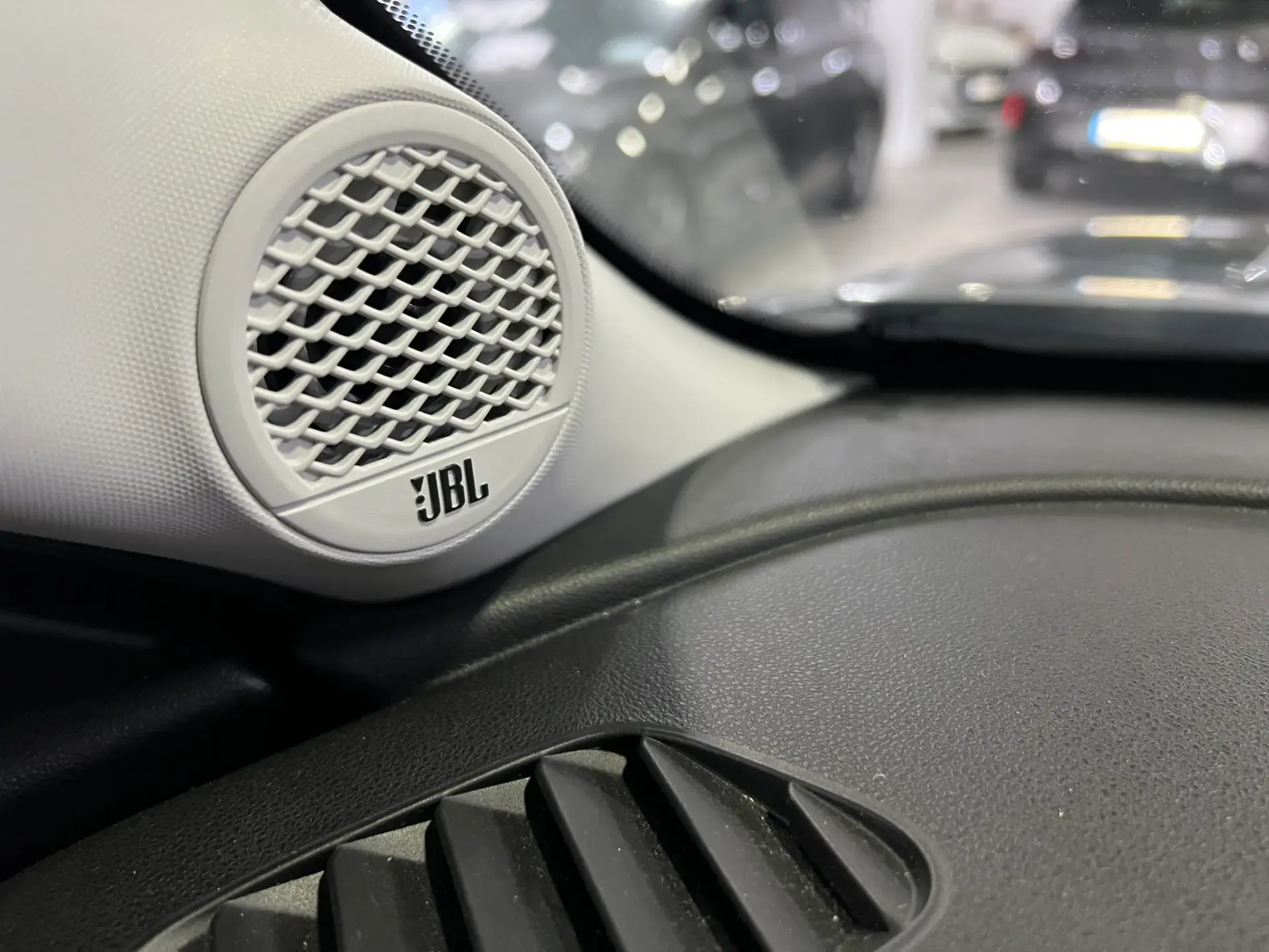 Jeep Avenger 1.2 GSE T3 Altitude 24