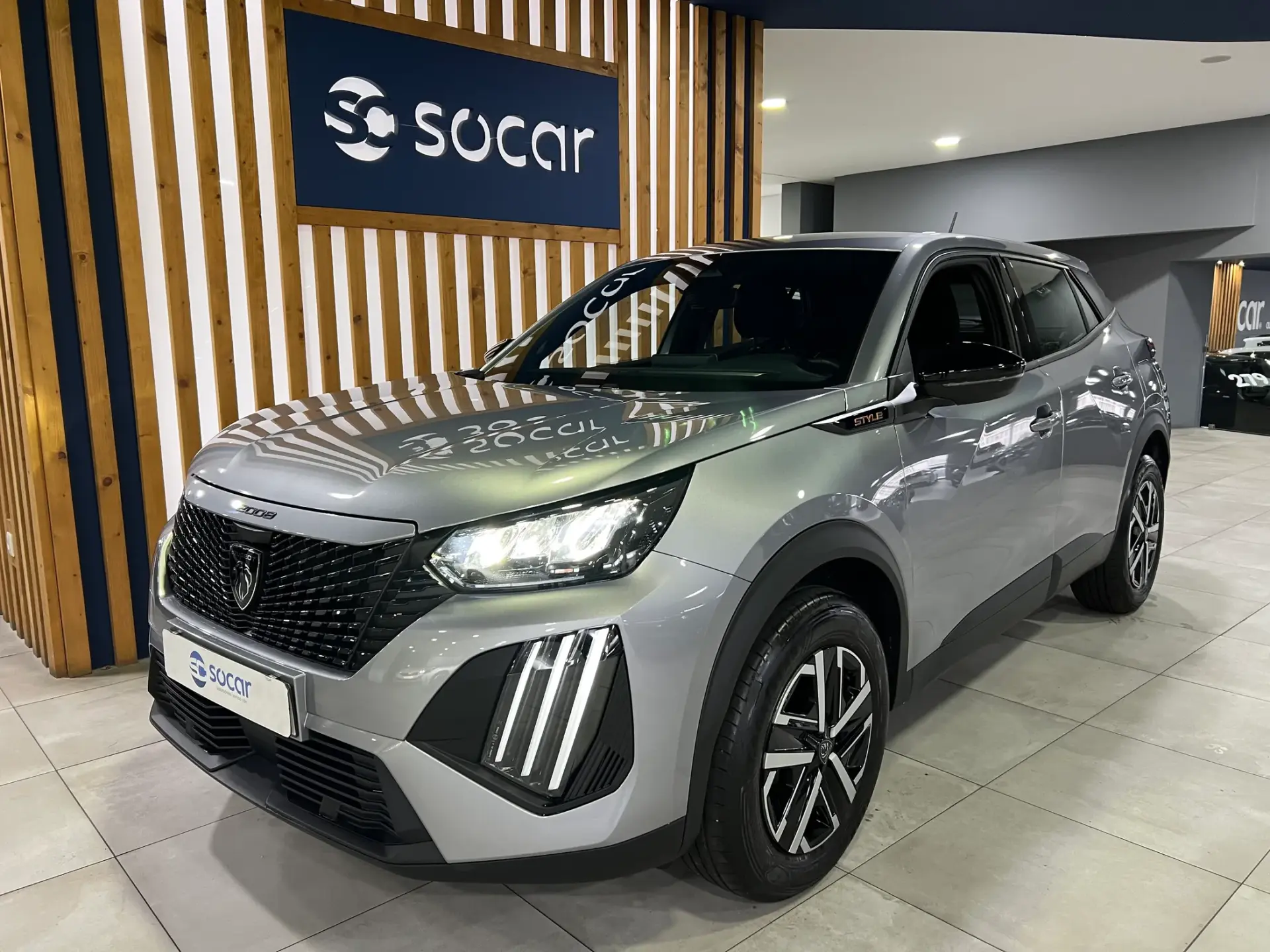 Peugeot 2008 1.2 PureTech Style 2