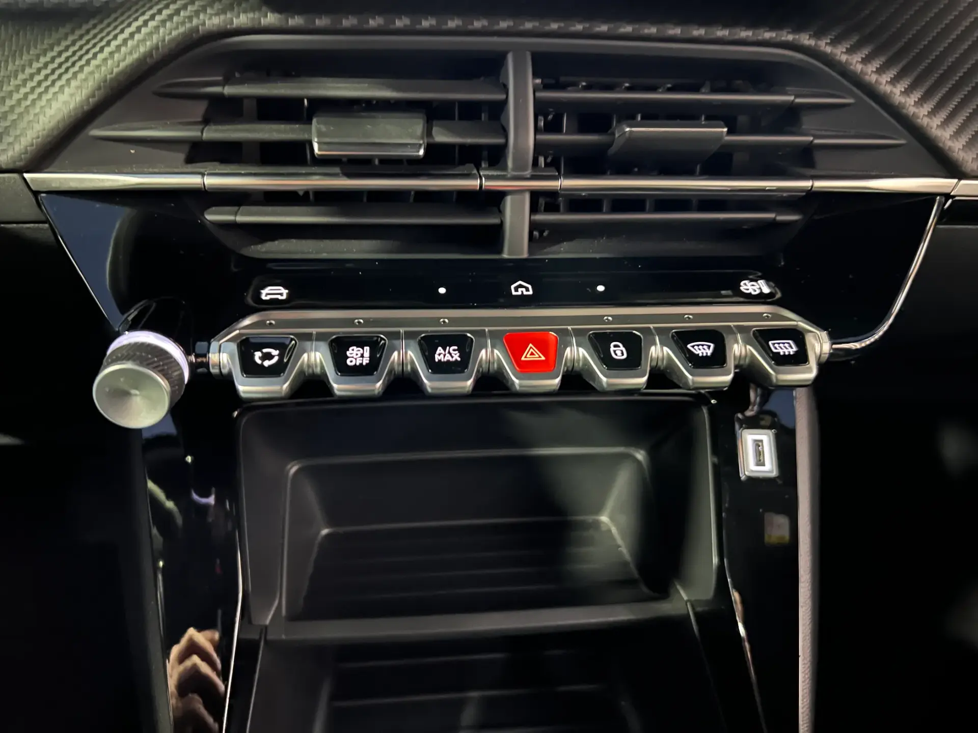 Peugeot 2008 1.2 PureTech Style 19