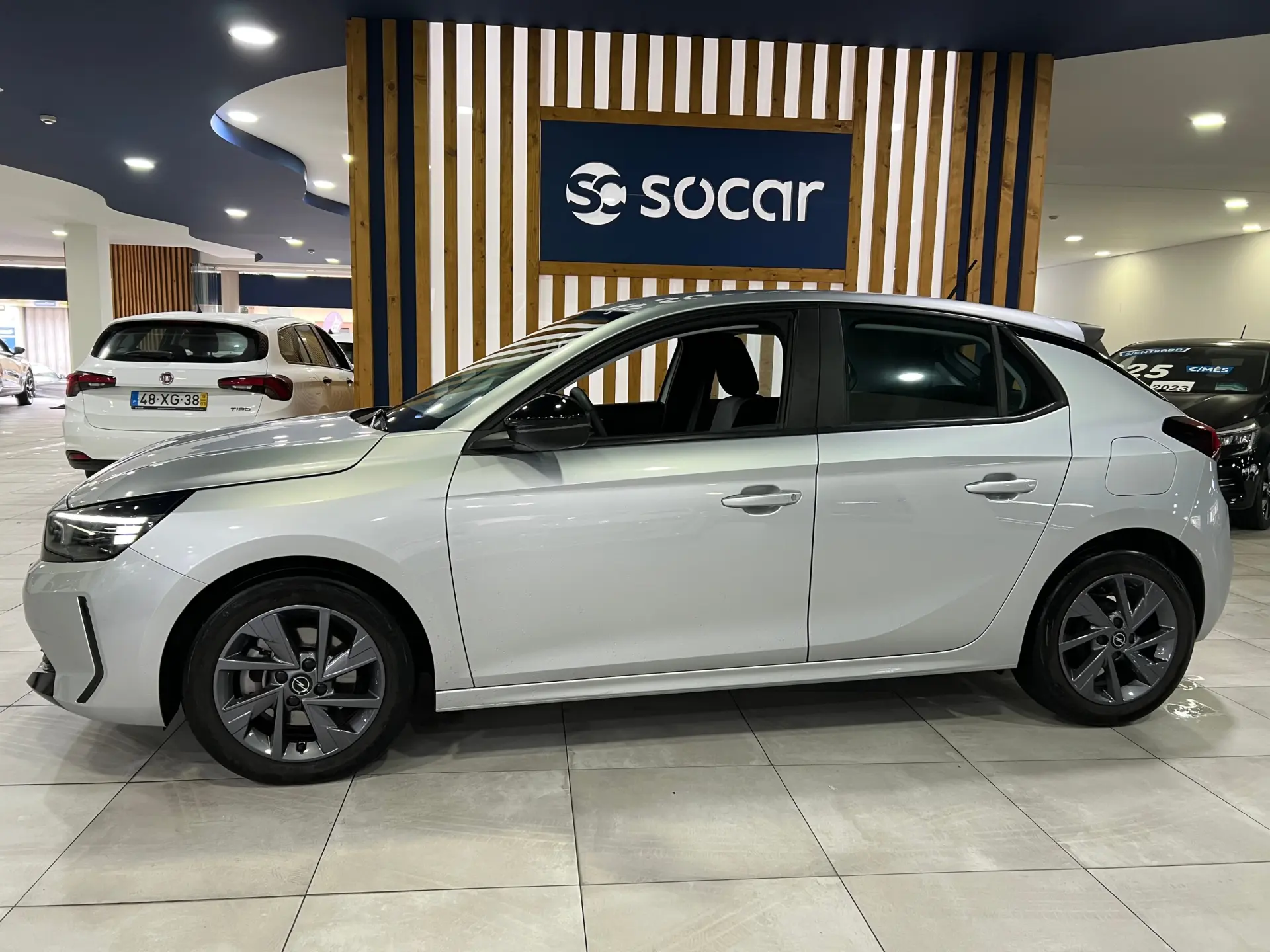 Opel Corsa 1.2 Elegance 3
