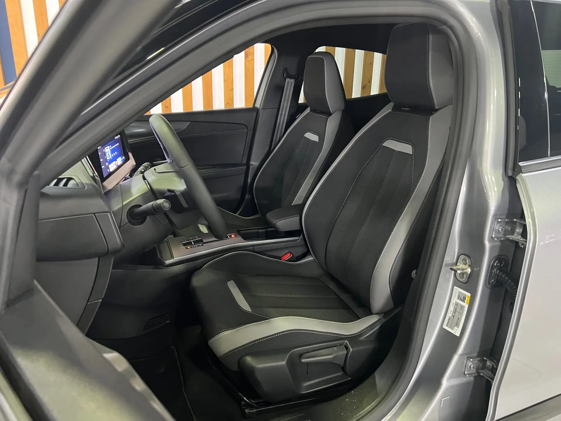Opel Mokka 1.2 Hybrid GS eDCT 14