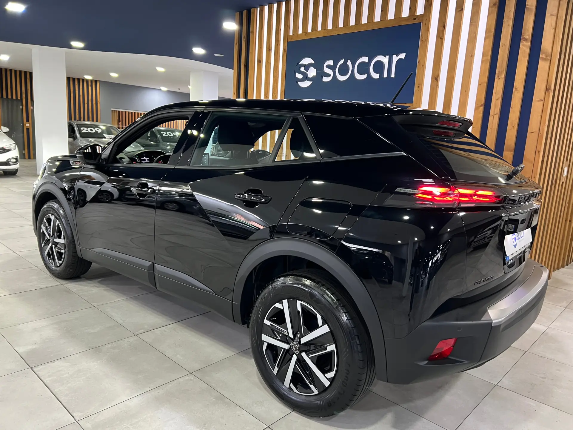 Peugeot 2008 1.2 PureTech Style 5