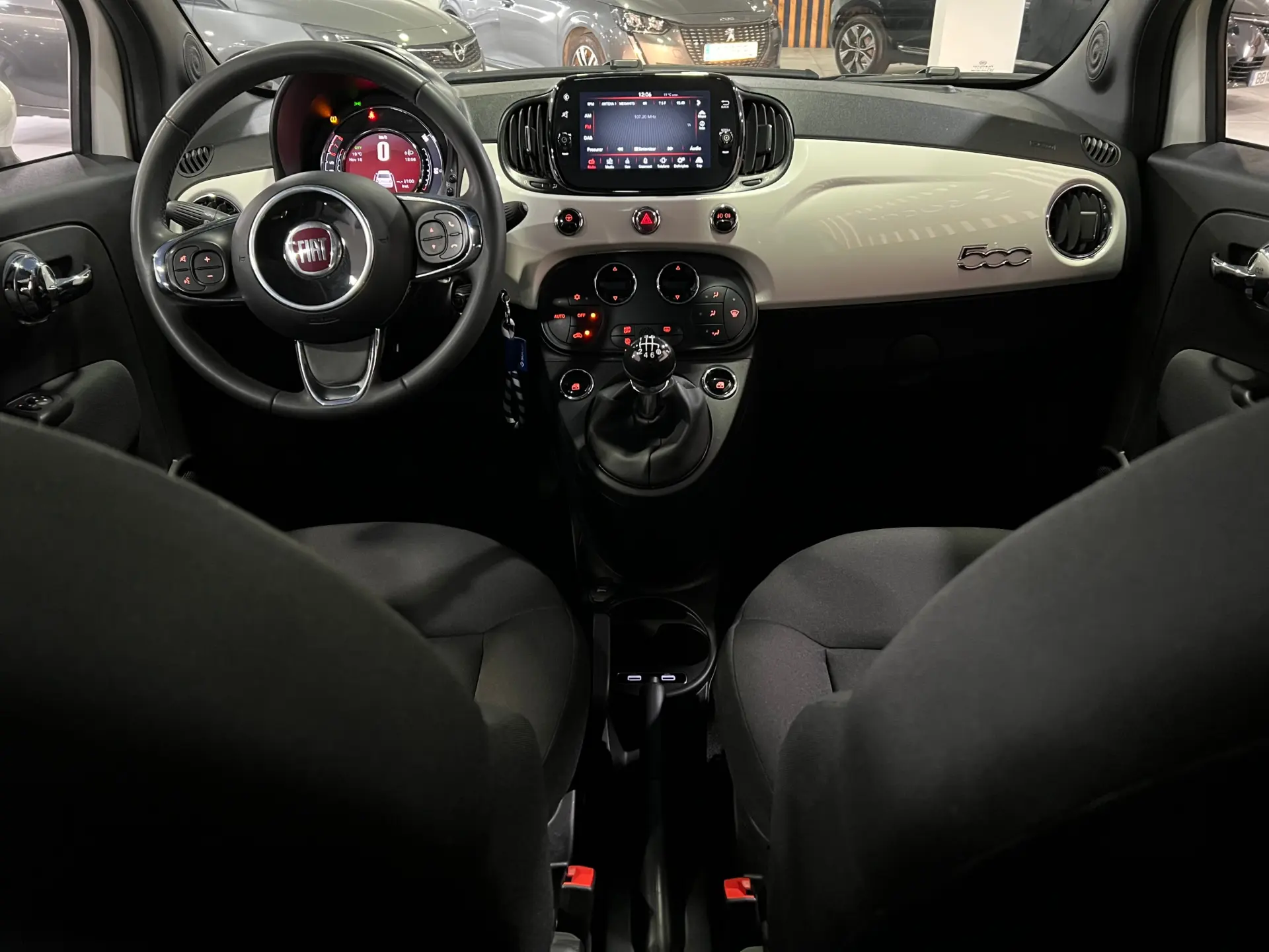 Fiat 500 1.0 Hybrid Dolcevita 13
