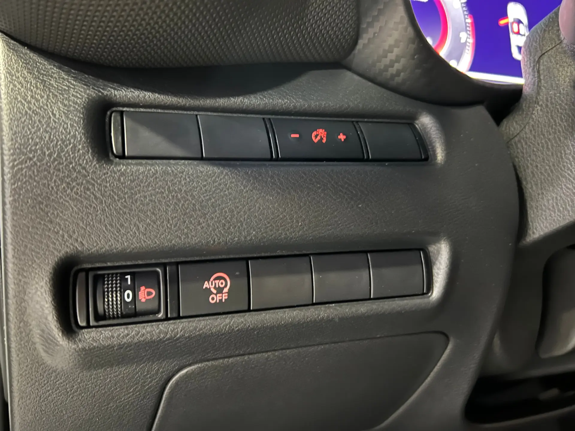 Nissan Juke 1.0 DIG-T N-Connecta NAV. DCT 25