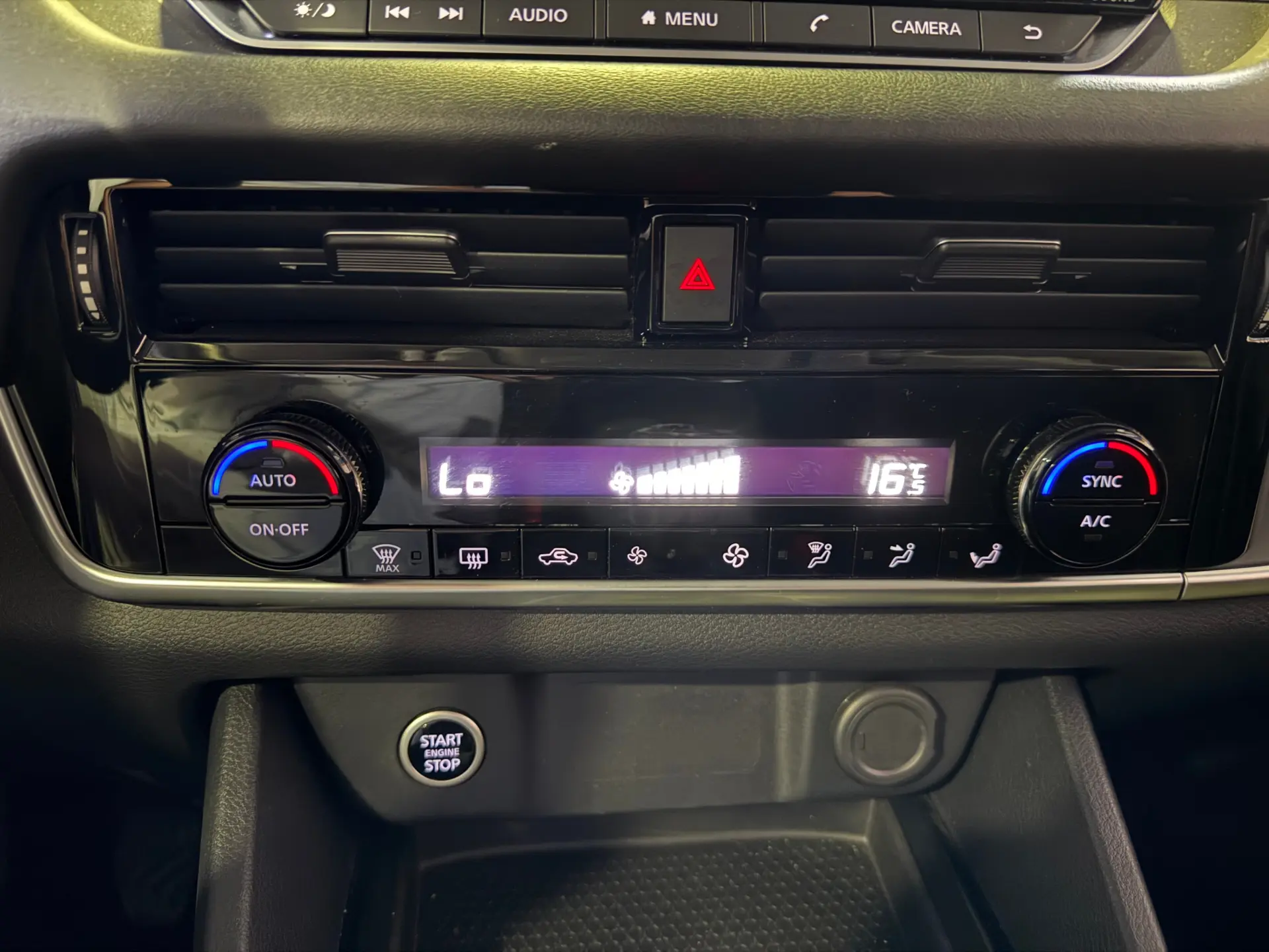 Nissan Qashqai 1.3 DIG-T Acenta 25