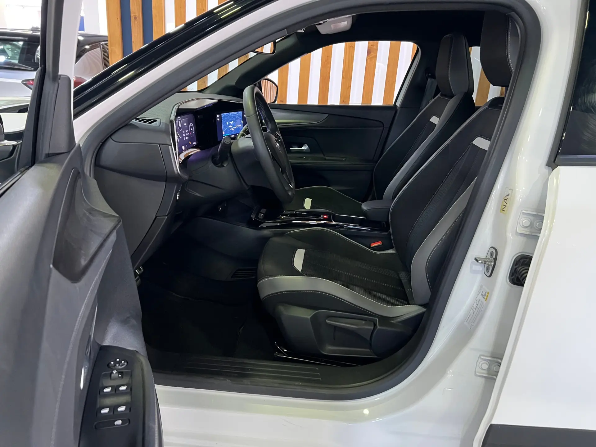 Opel Mokka-e 50 kWh GS 12