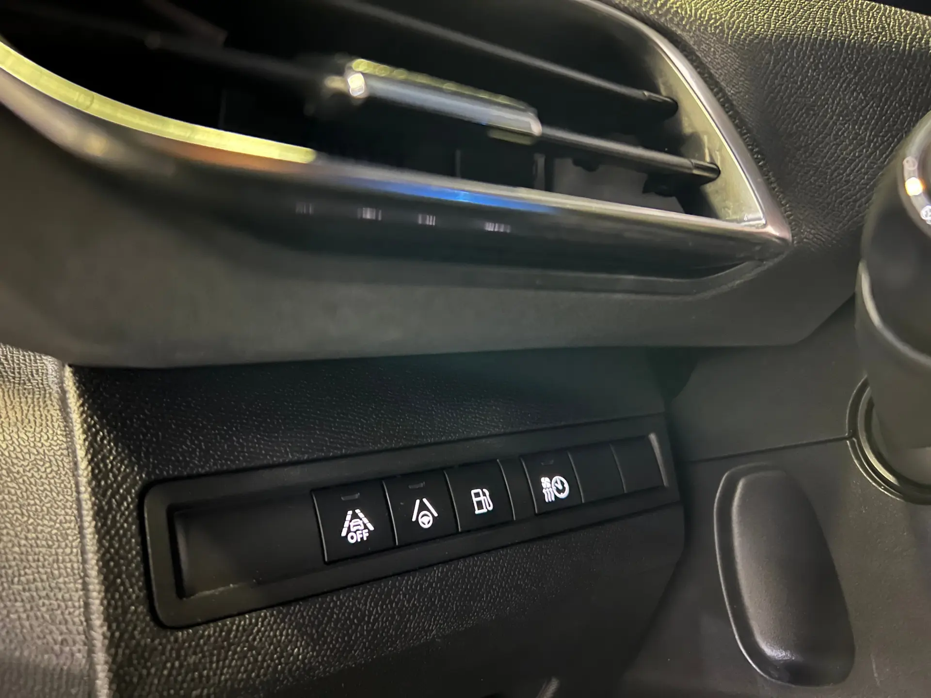 Peugeot 3008 1.6 Hybrid GT Pack e-EAT8 32