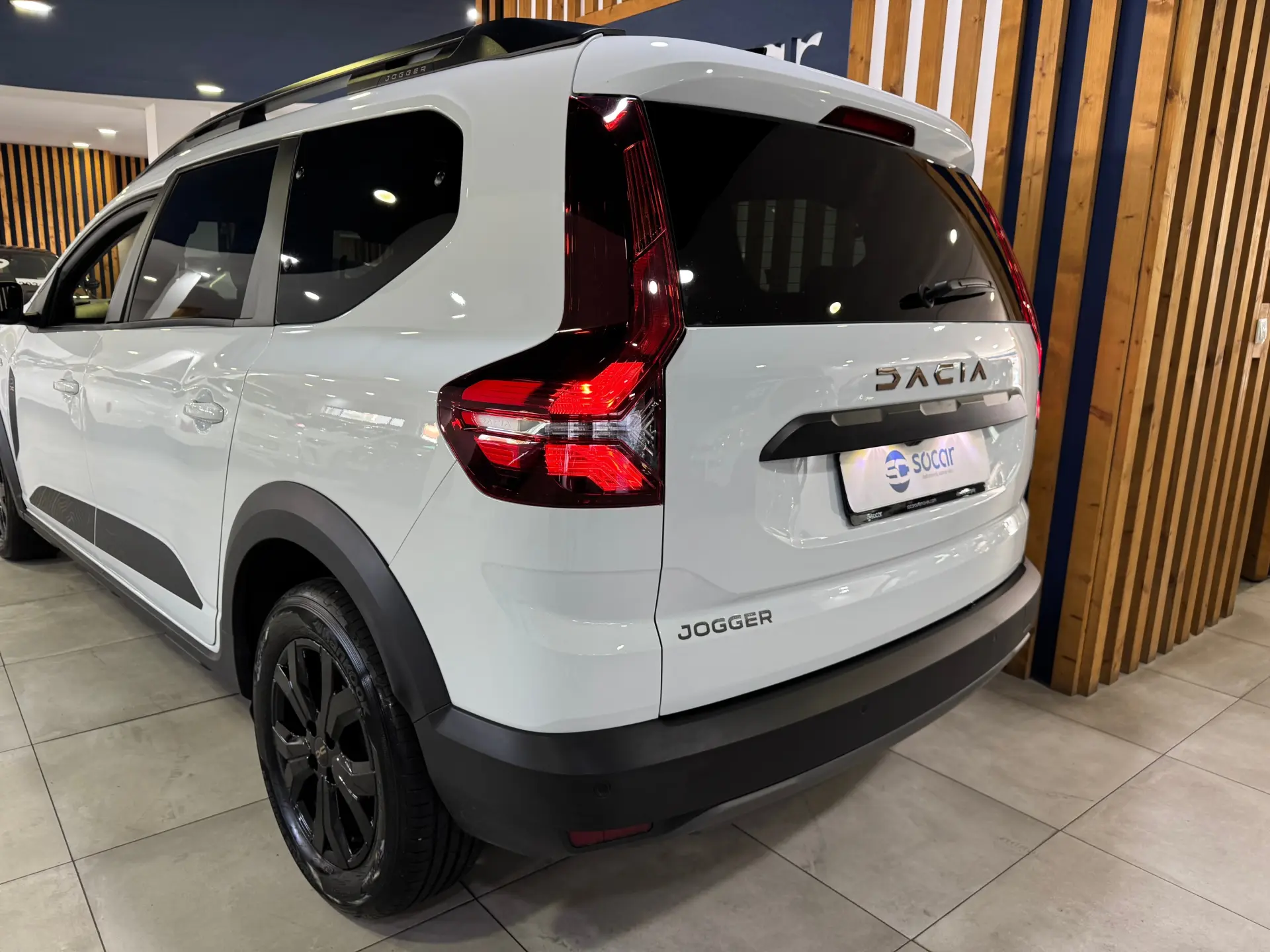 Dacia Jogger 1.0 ECO-G Extreme+ Up&Go 7L Bi-Fuel 9