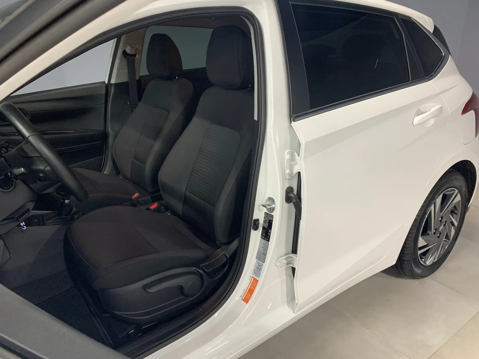 Hyundai i20 1.2 Comfort 14