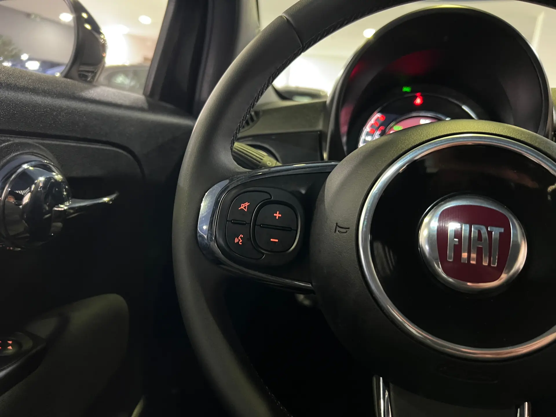 Fiat 500 1.0 Hybrid 13