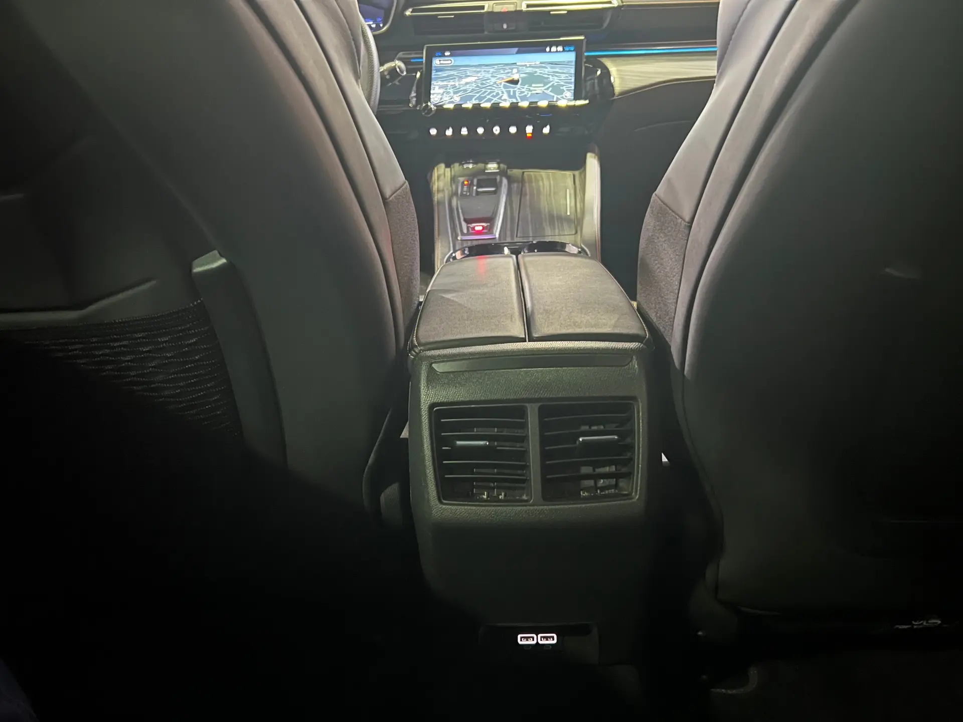 Peugeot 508 SW 225 e-EAT8 GT Pack 32