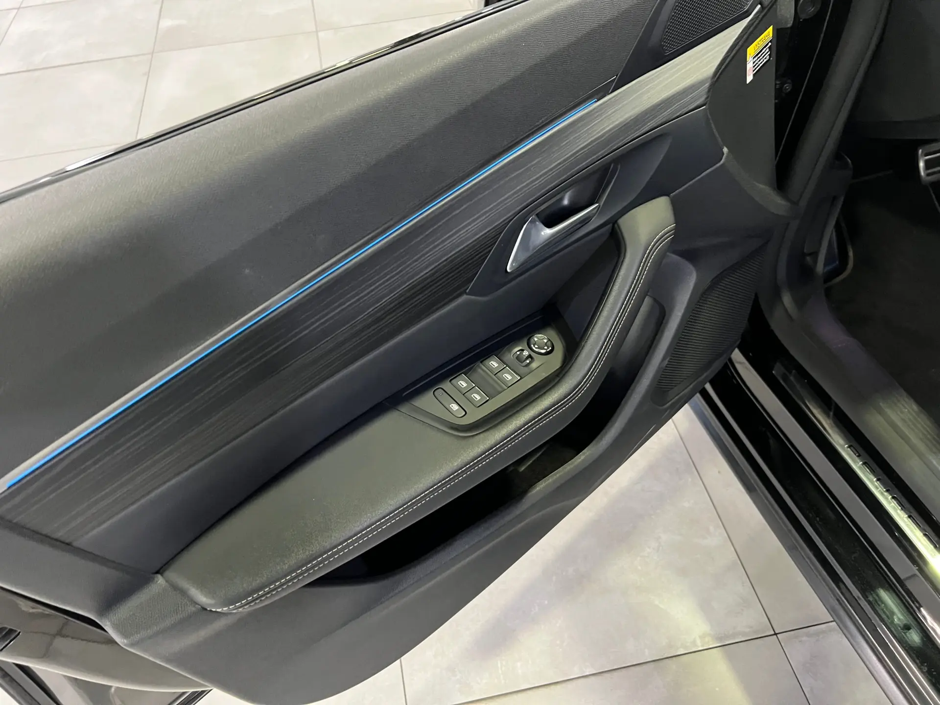 Peugeot 508 SW 225 e-EAT8 GT Pack 36