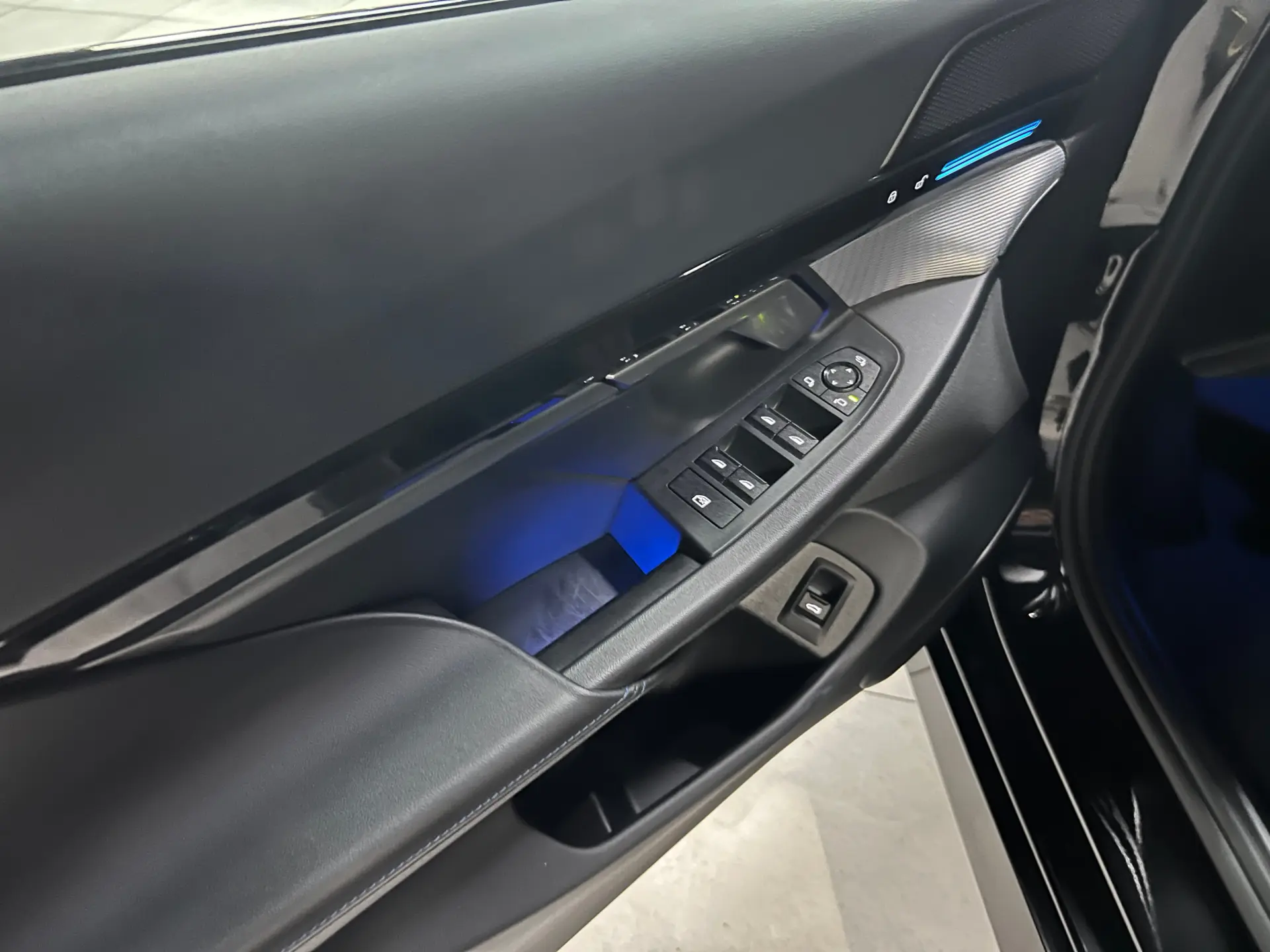BMW 530 e Pack Desportivo M 36