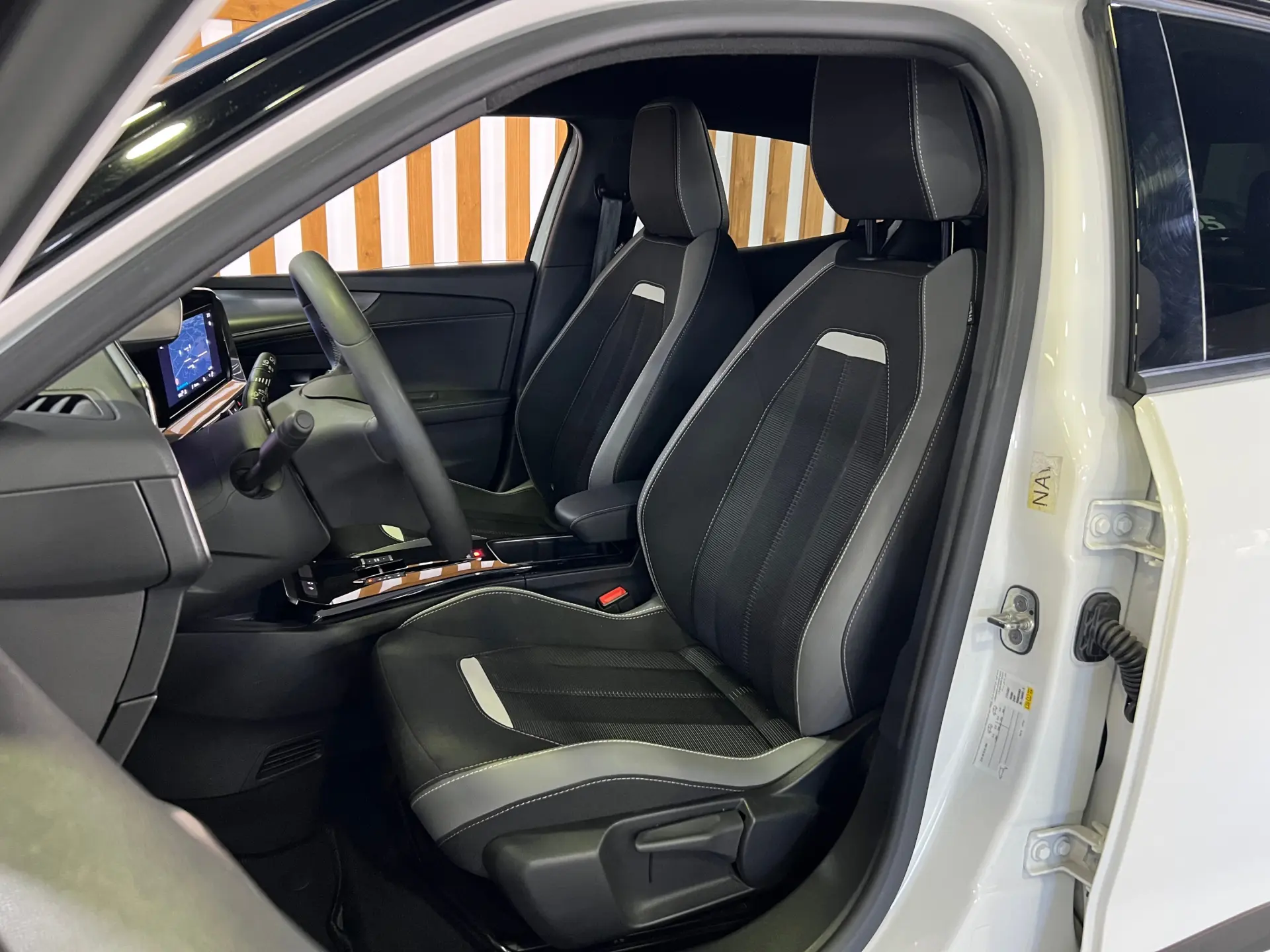 Opel Mokka-e 50 kWh GS 13