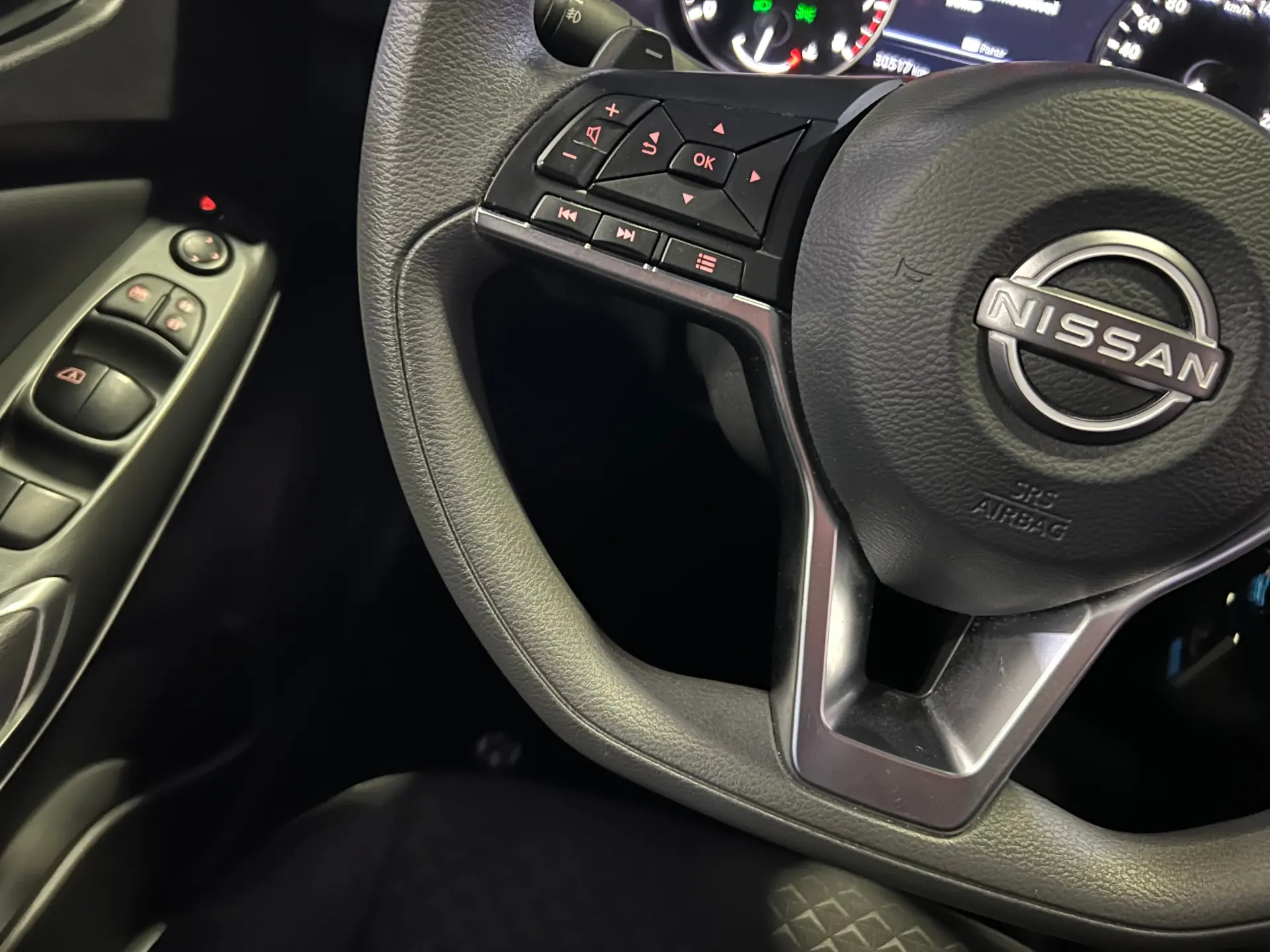 Nissan Juke 1.0 DIG-T N-Connecta NAV. DCT 16
