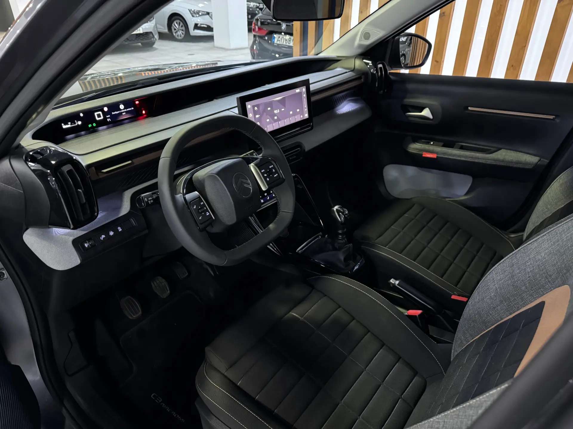 Citroen C3 Aircross 1.2 PureTech Plus 19