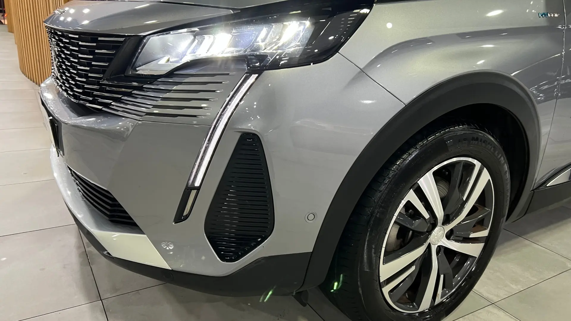 Peugeot 3008 1.6 Hybrid Allure Pack e-EAT8 4