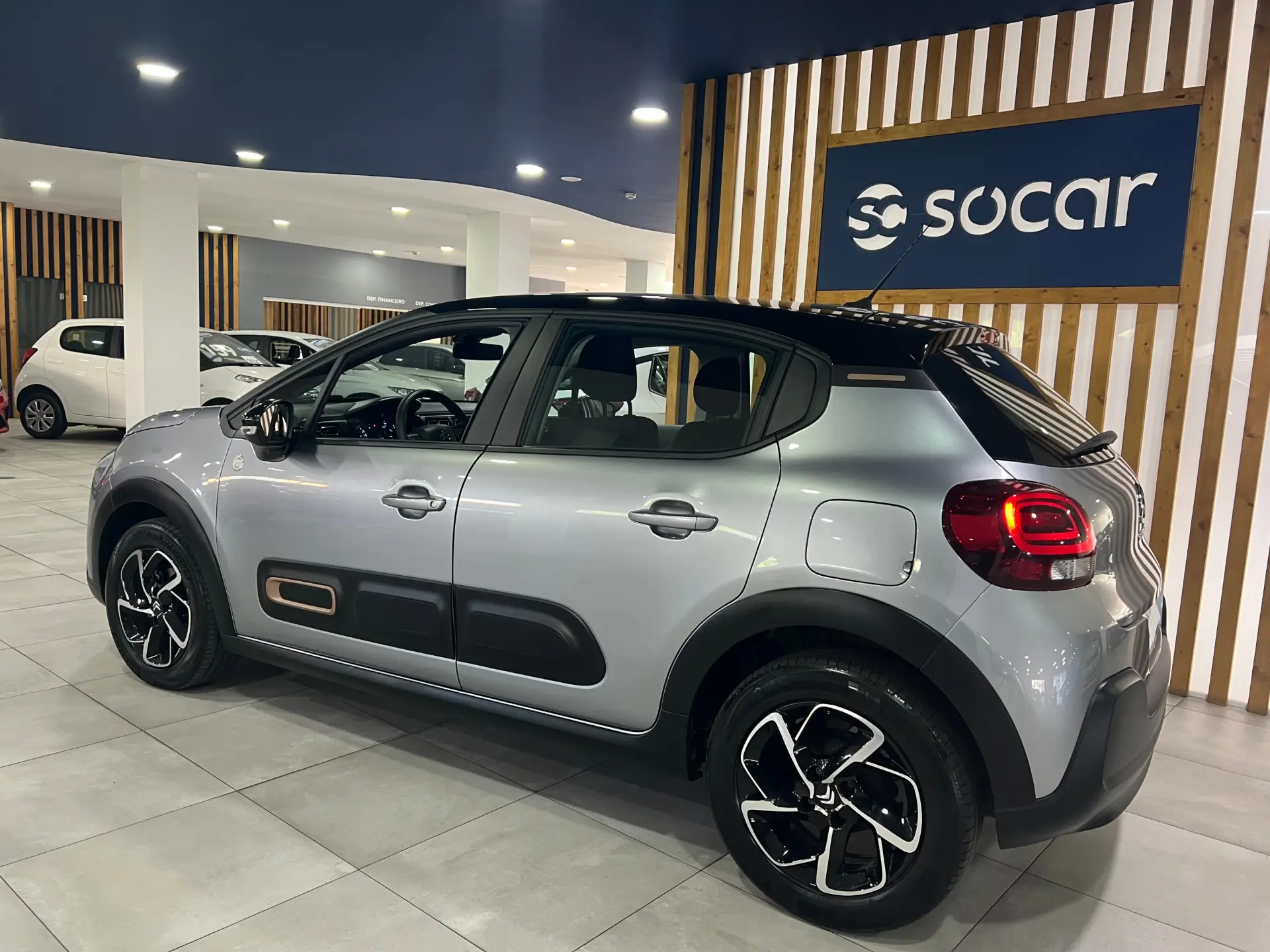 Citroen C3 1.2 PureTech C-Series 5