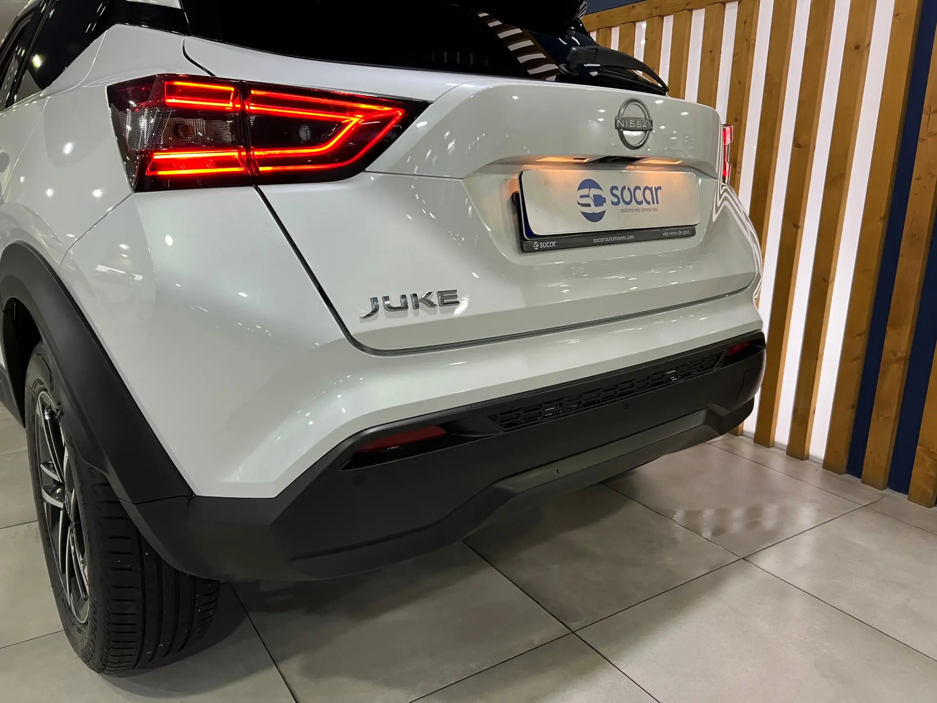 Nissan Juke 1.0 DIG-T N-Connecta NAV. DCT 6