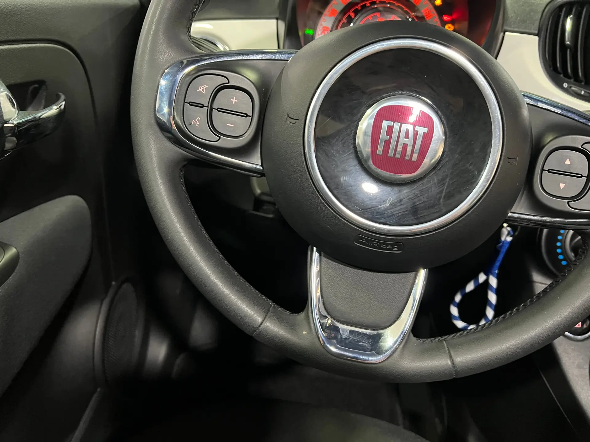 Fiat 500C 1.0 Hybrid 16