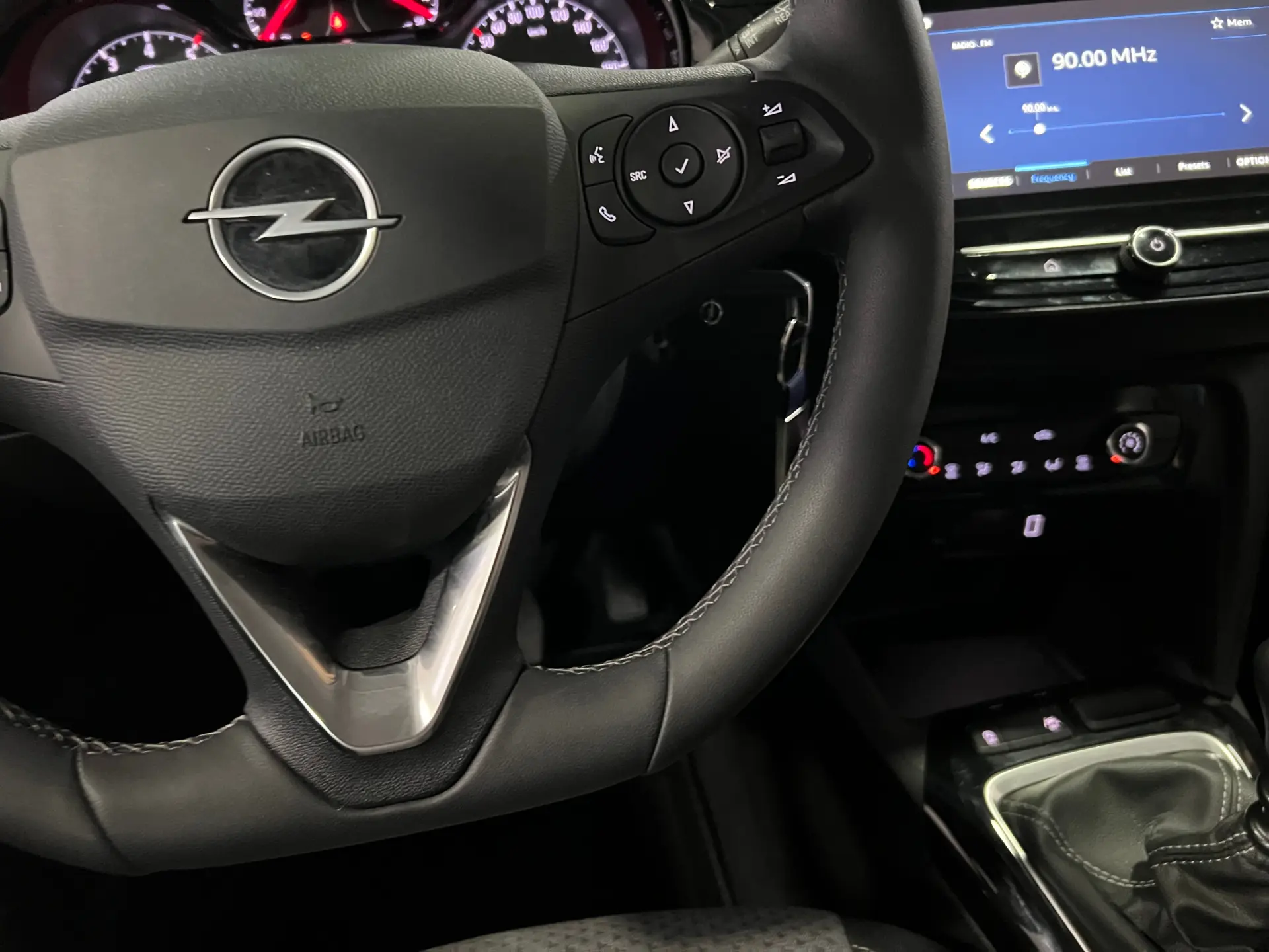 Opel Corsa 1.2 Elegance 14