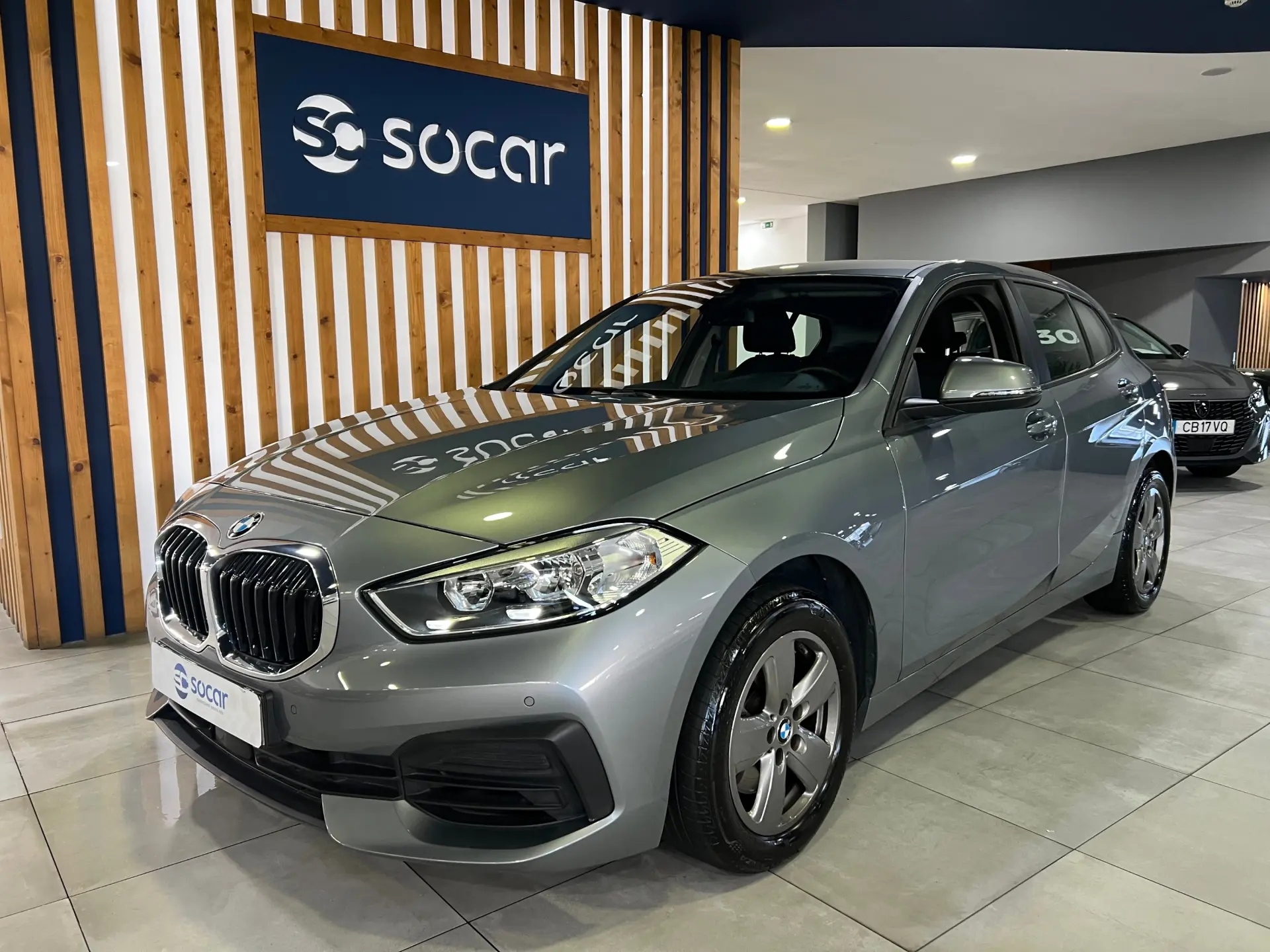 BMW 116 i Advantage 1