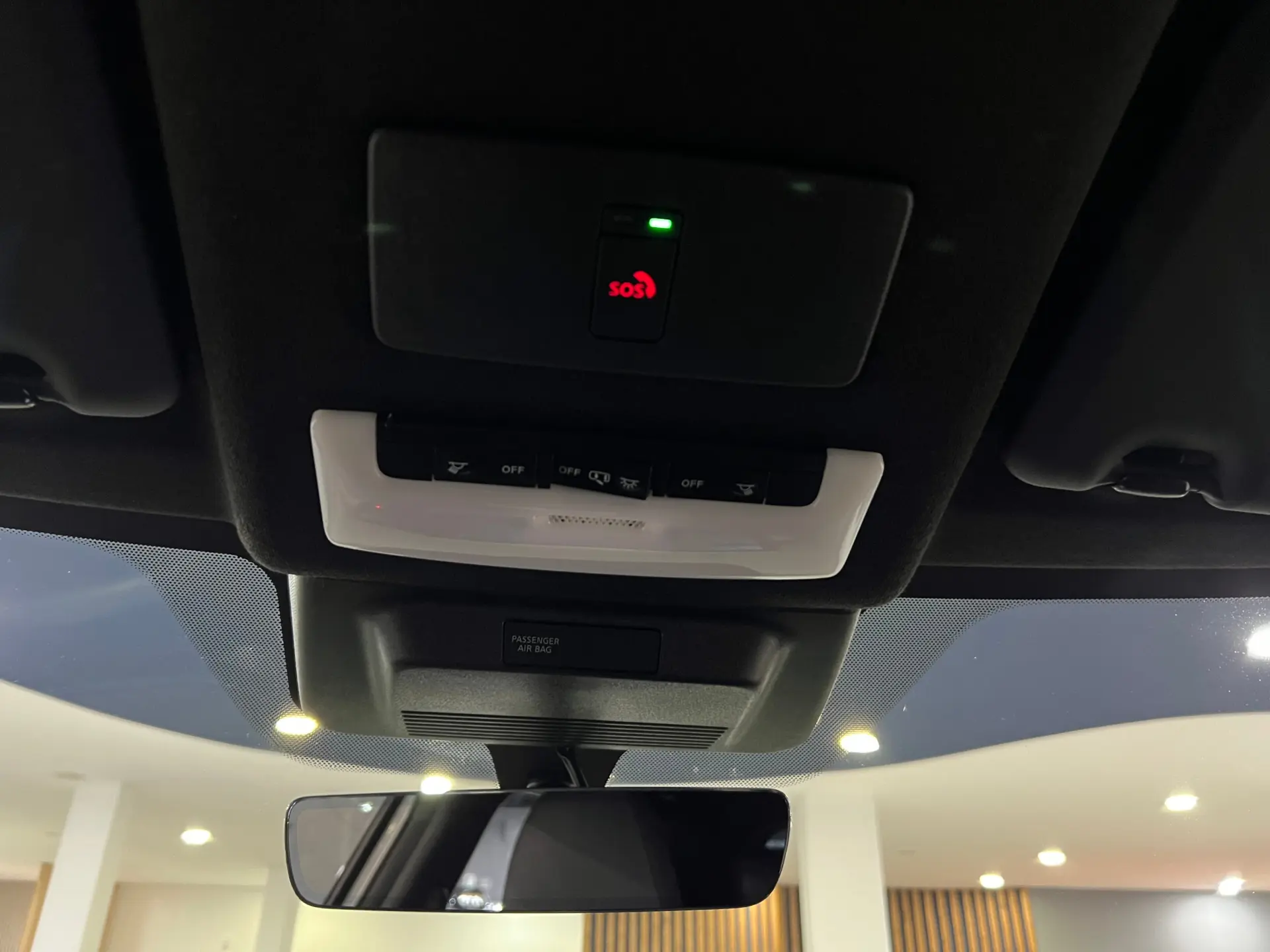Nissan Juke 1.0 DIG-T N-Connecta NAV. DCT 26