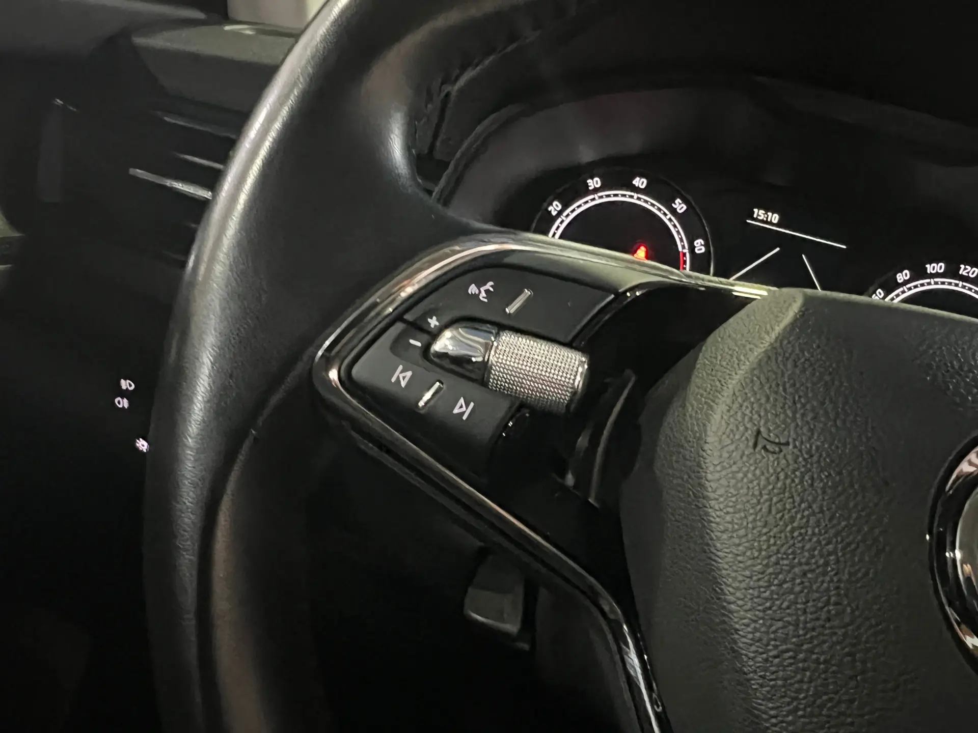 Skoda Scala 1.0 TSI Ambition 16