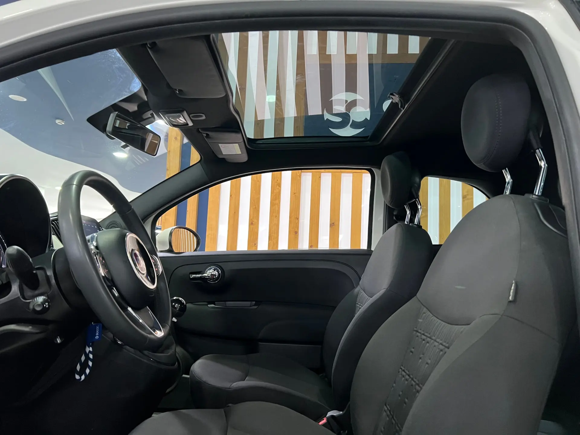 Fiat 500 1.0 Hybrid Dolcevita 11