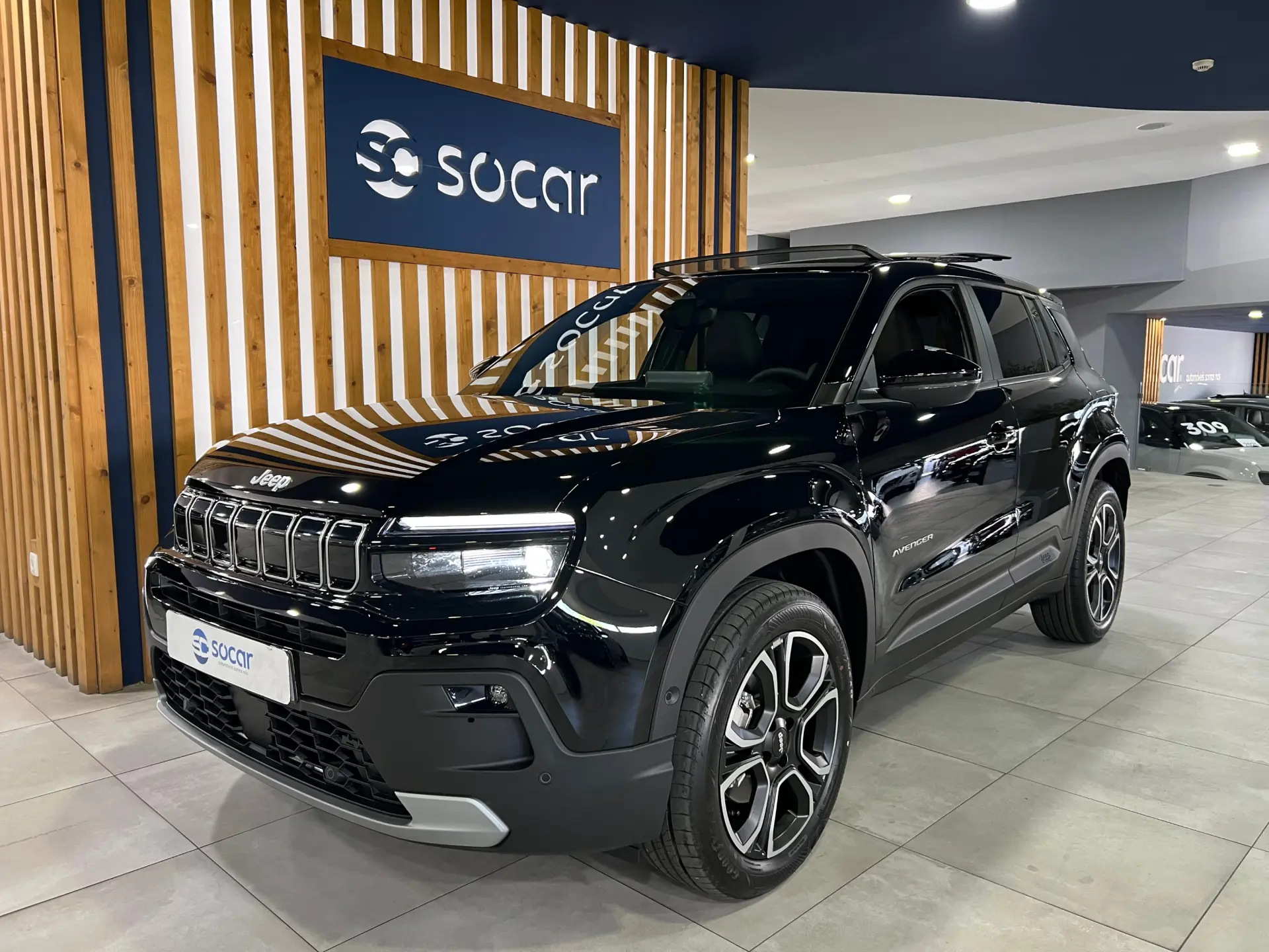Jeep Avenger 1.2 e-Hybrid Summit DCT 1