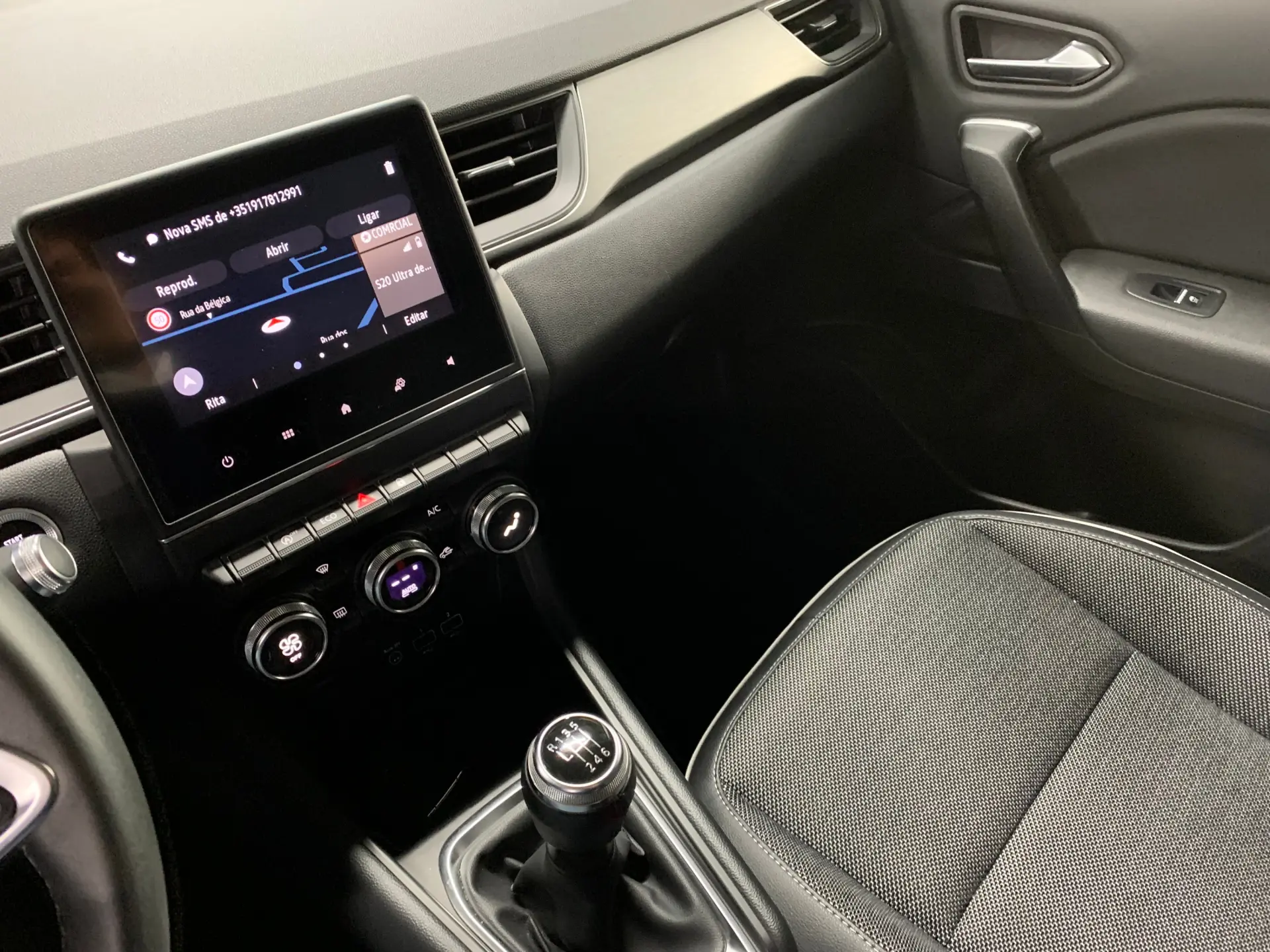 Renault Captur 24