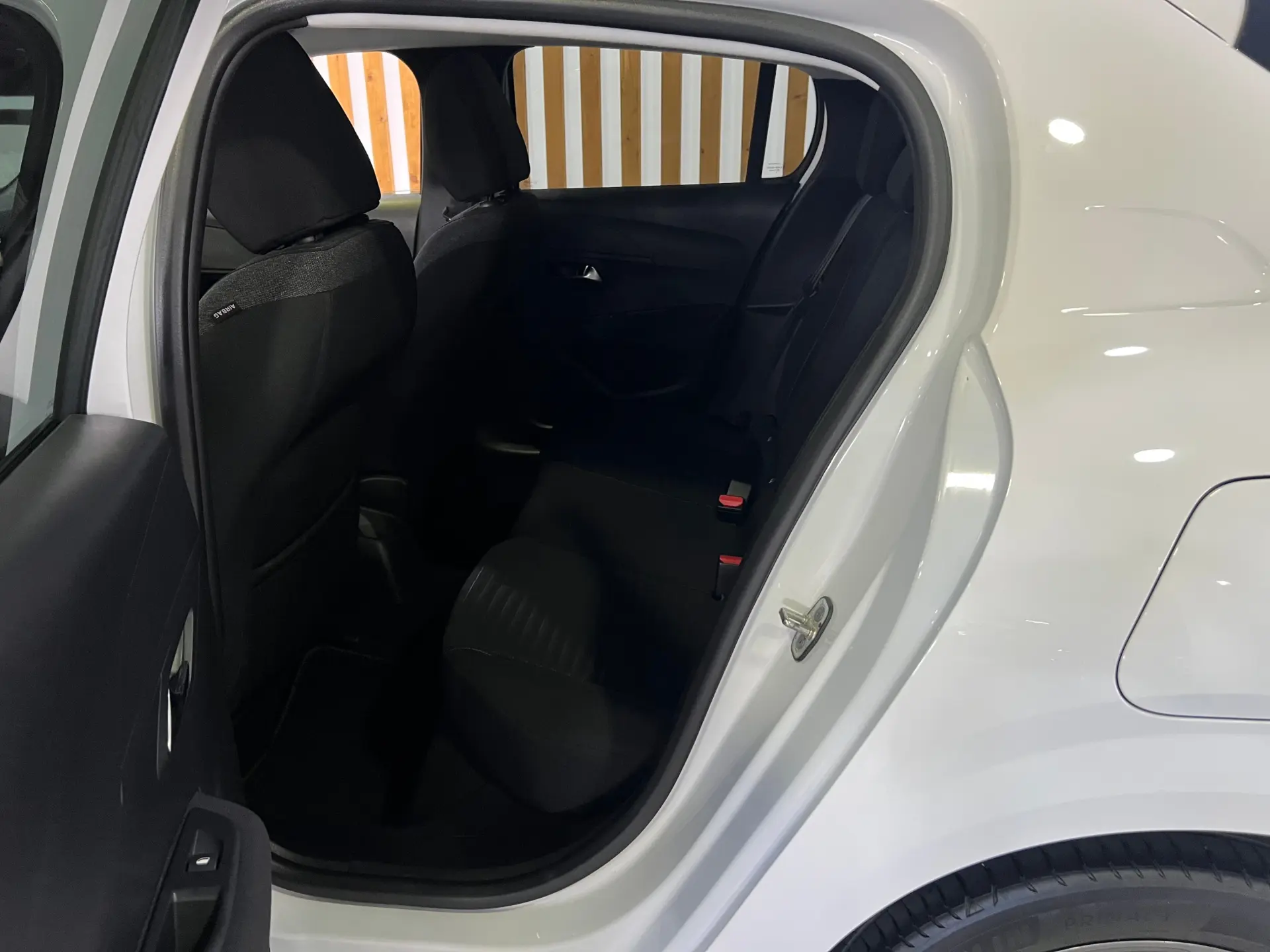 Peugeot 208 1.2 PureTech Active Pack 13
