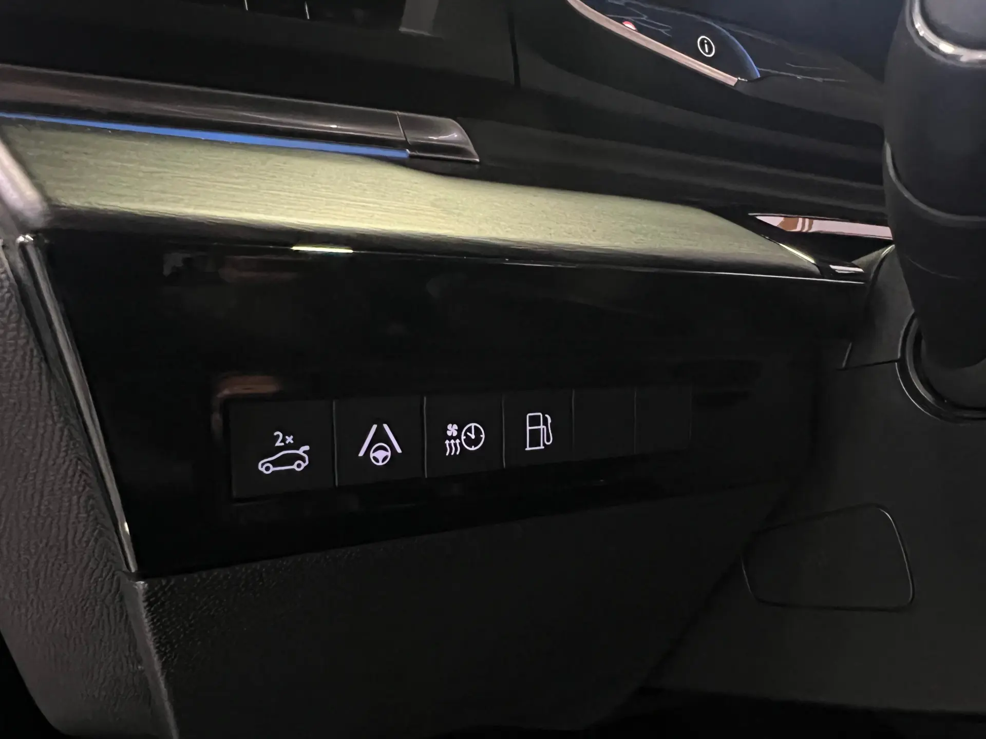 Peugeot 508 SW 225 e-EAT8 GT Pack 39