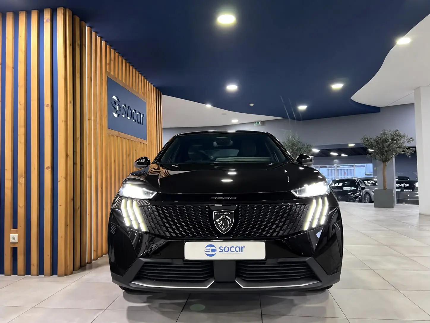 Peugeot 3008 1.2 Hybrid Allure e-DCS6 2