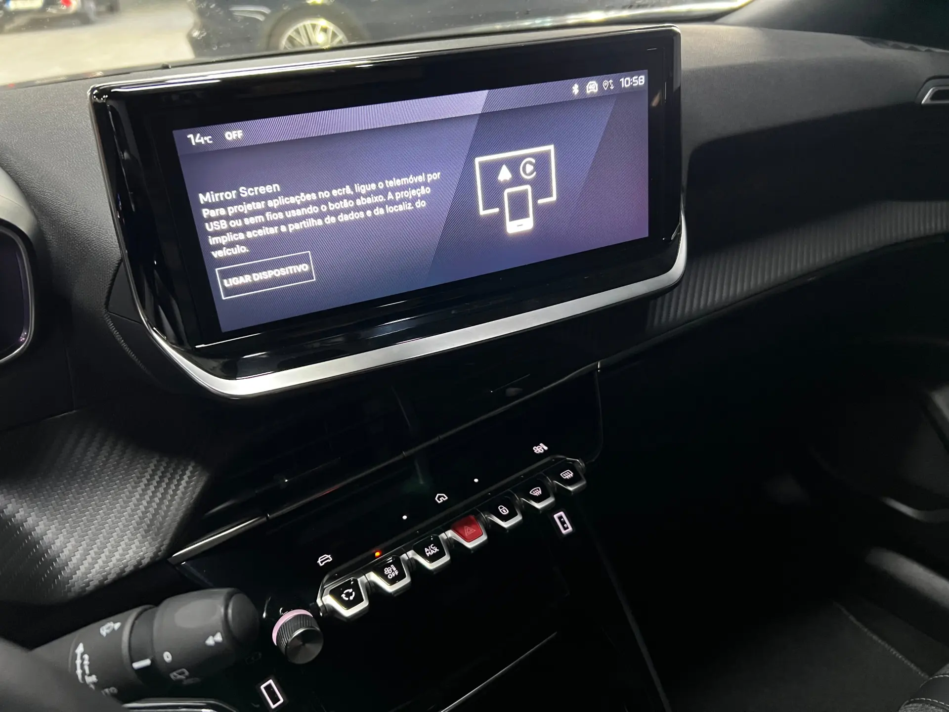 Peugeot 2008 1.2 Hybrid Allure e-DCS6 24